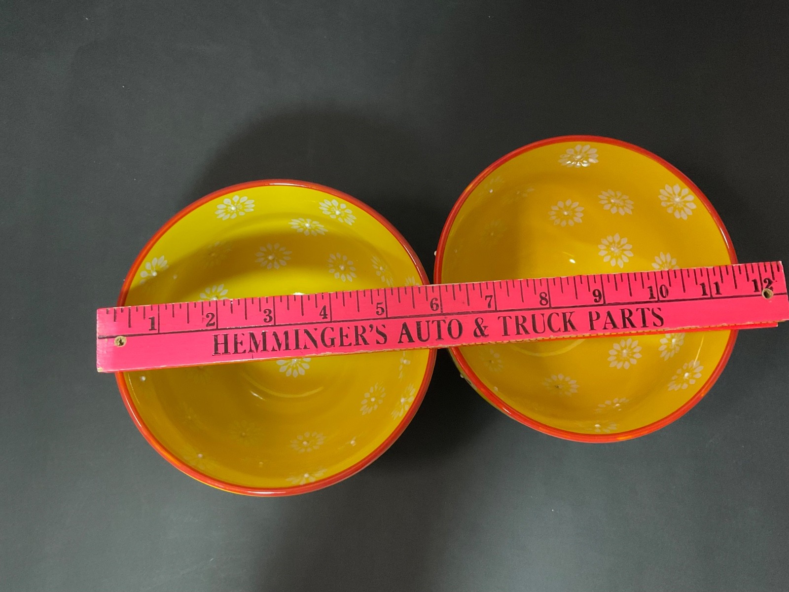 2 Yokohama Studio Yellow Floral Hand Painted Noodle Rice Bowl 6″ Diameter Japan