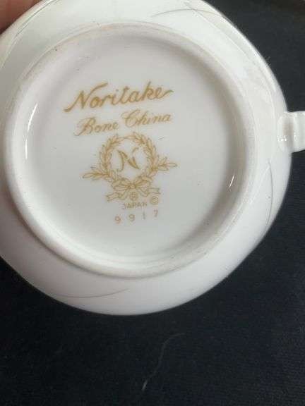 Twelve-Piece Noritake Bone China Tea Cup and Saucer Set, Japan