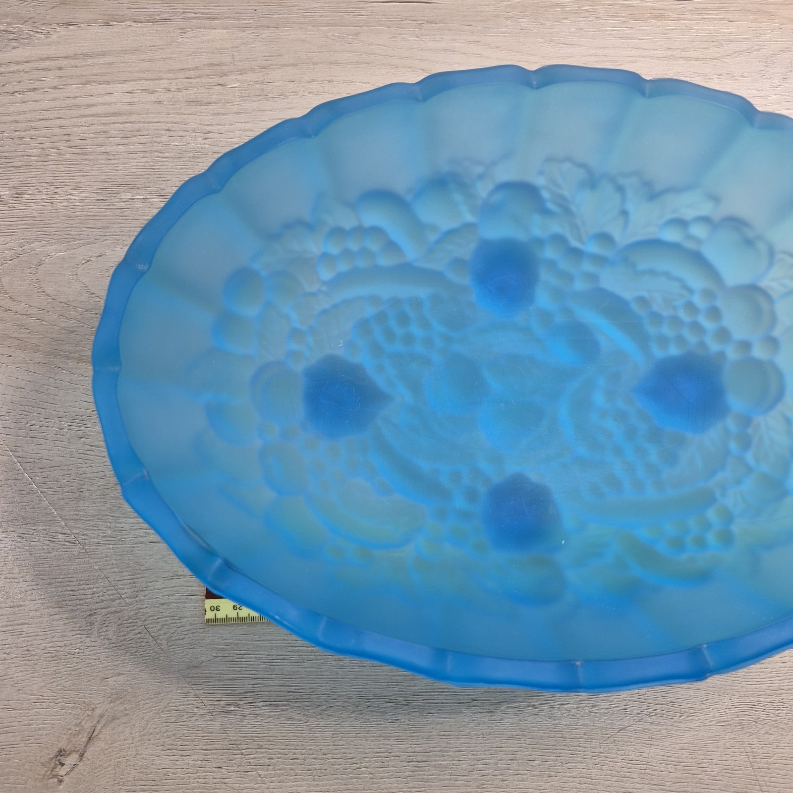Vintage Opaque Blue Glass Fruit Bowl Harvest Grape 1970’s Oval Footed