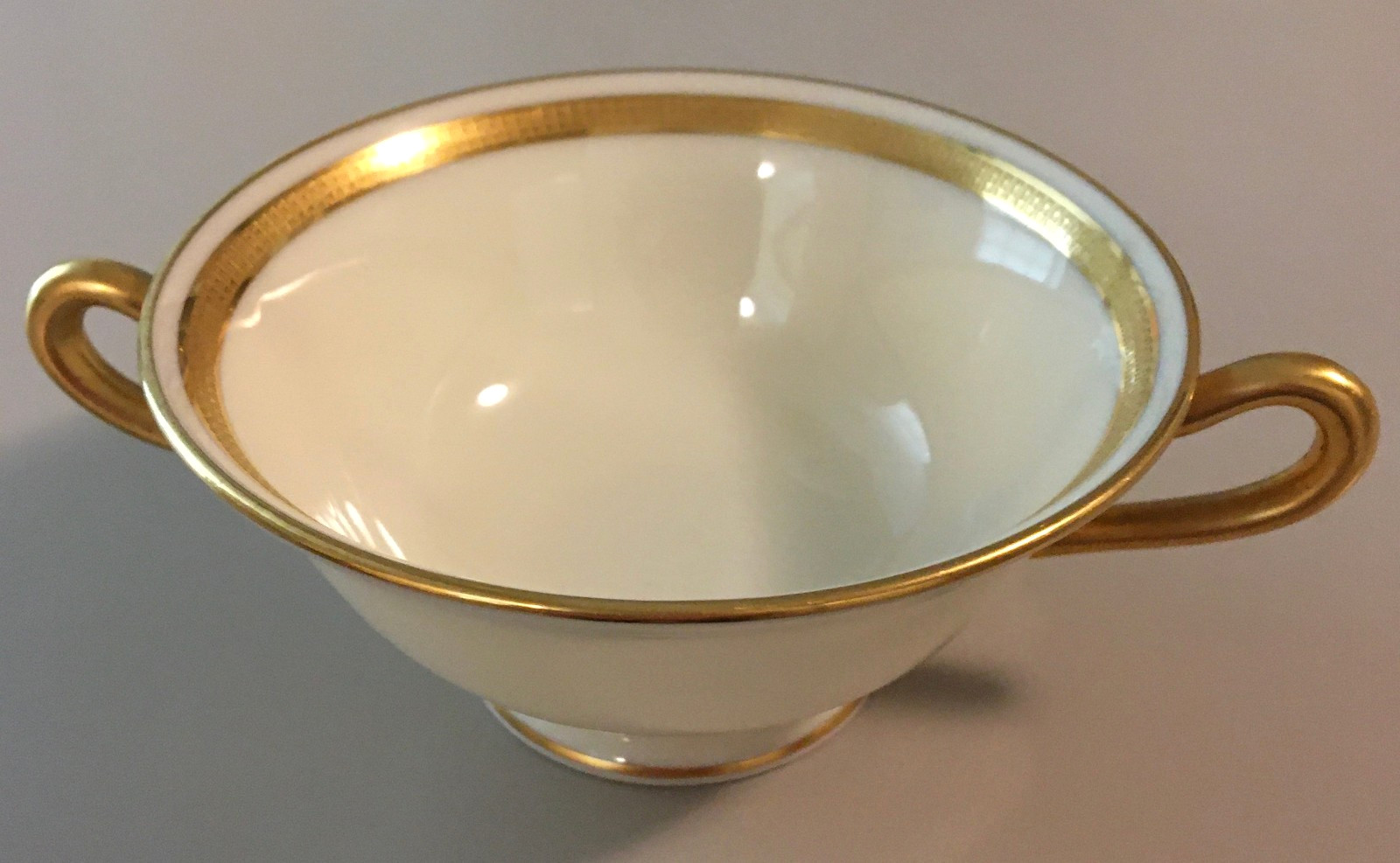 Lenox Porcelain J53 for Hutzler Brothers Baltimore 4 gold/ivory bouillon cups
