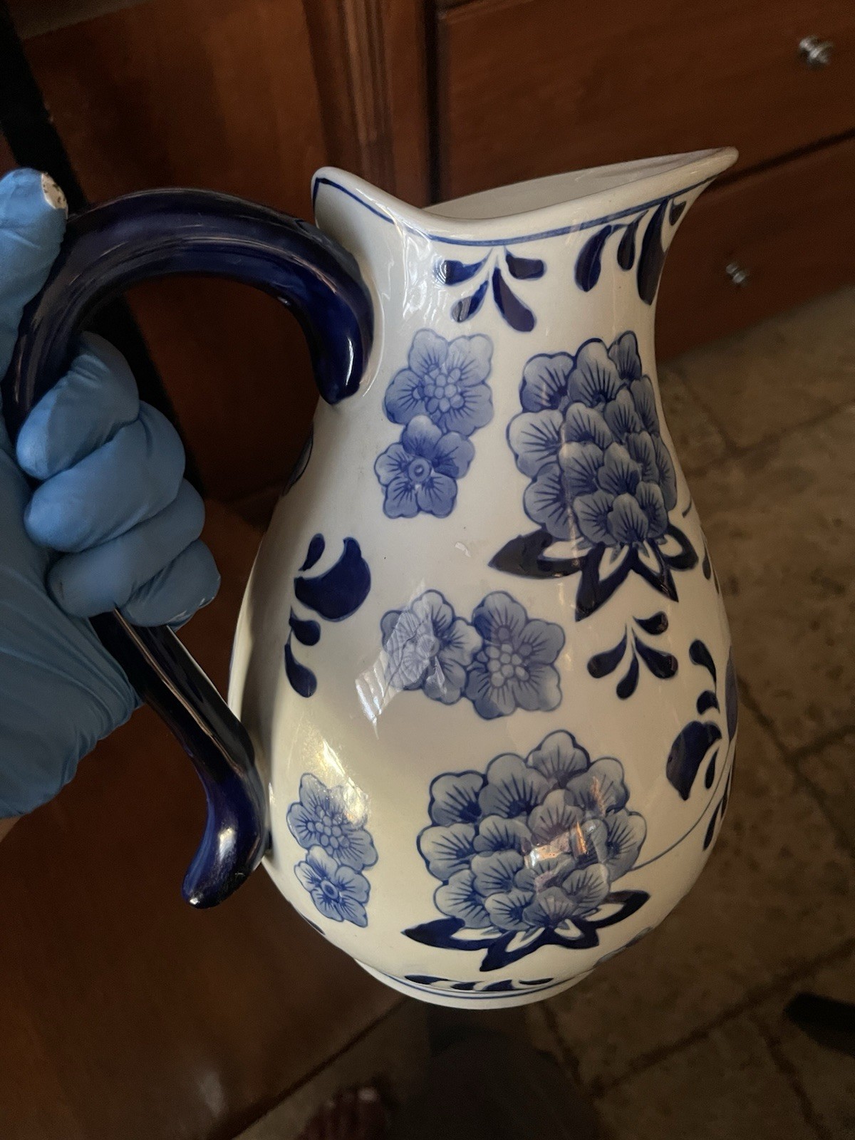 Vintage Blue and White Pitcher / Vase