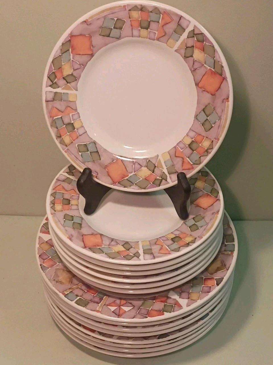 Set of 15 Majesticware Venice Sakura 8 Salad Plates and 7 Bread & Butter Plates
