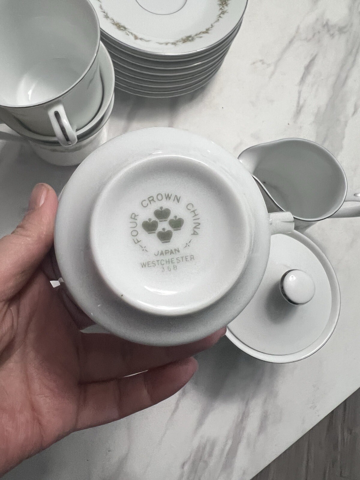 Vintage 32 -Piece,FOUR CROWN CHINA Set westchester 368