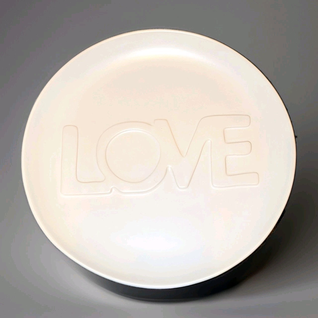 RARE 4 Crate & Barrel Lucia Eames LOVE Salad Plates White Embossed 2022 NEW NWT!