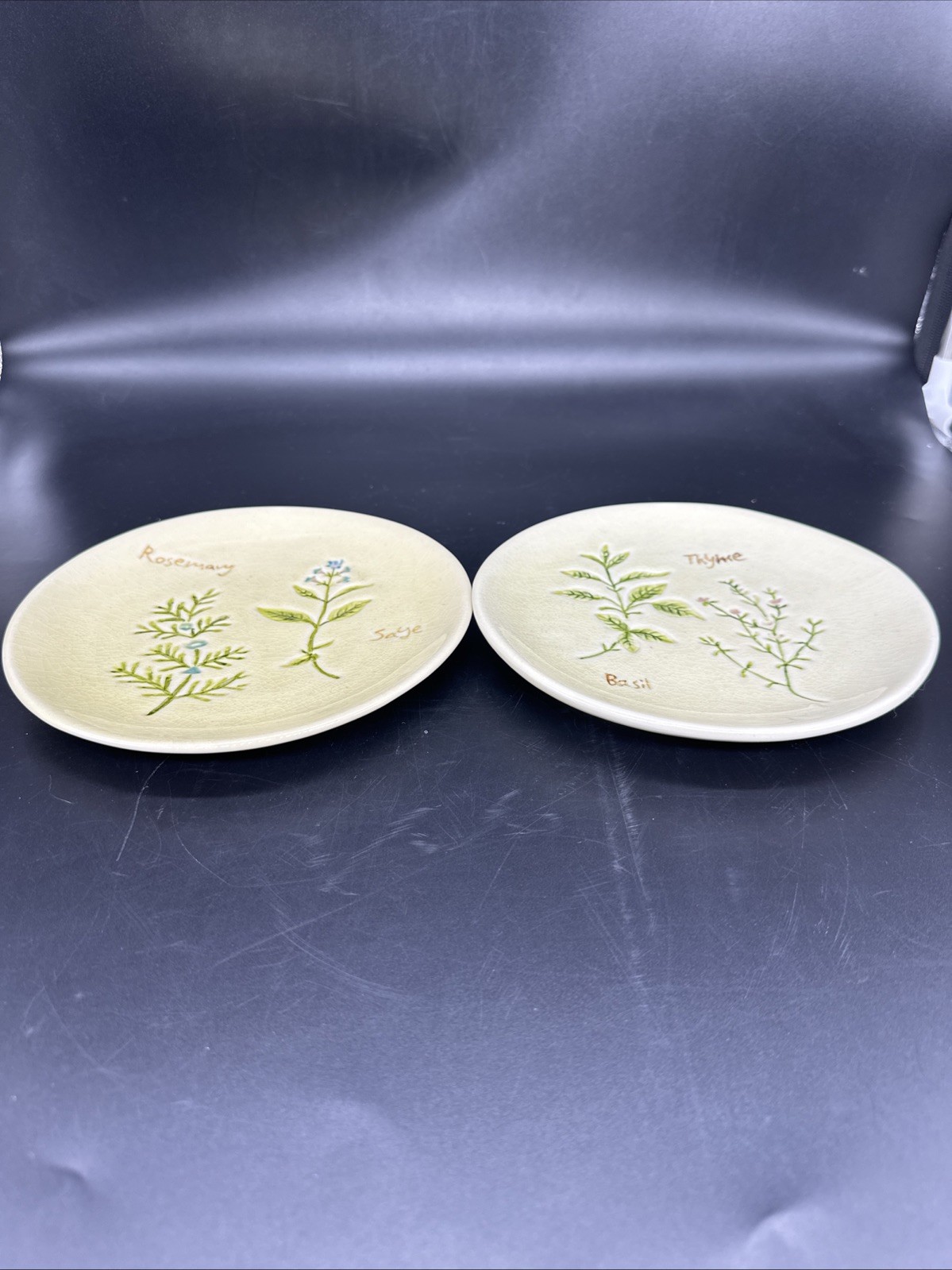 2 Set Hand Painted Herb Flower Plates 7.25″ Wall Decor Garden Cottage EUC