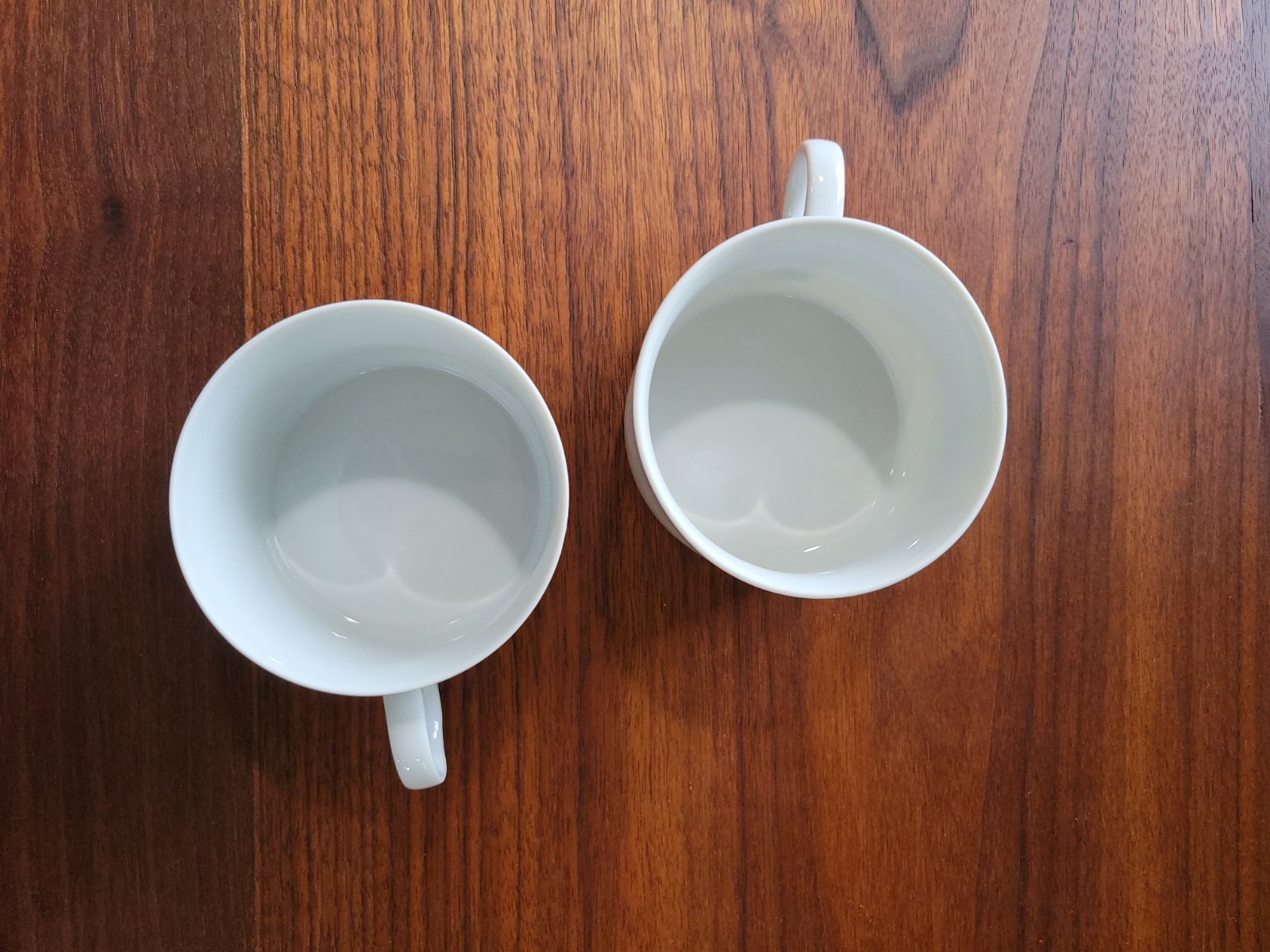 STUDIO NOVA Hi-Fi # L9189 CoffeeCups *Porcelain * MINT Condition * 2-pcs