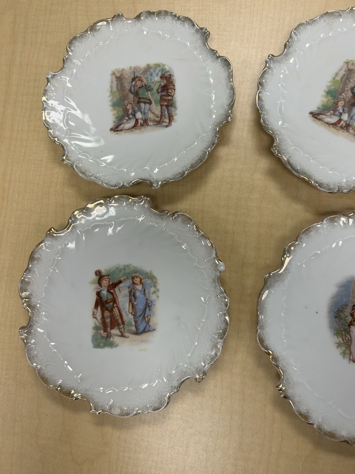 Victorian Themed Plates Set Of 6 With Guilded Scalloped Edges