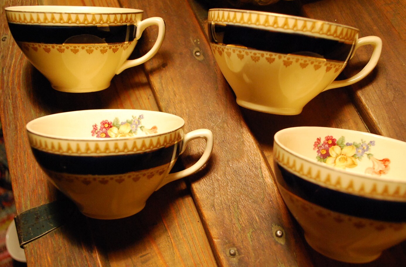 Antique Set 4 SHERBORNE FLAT TEACUPS Wood & Sons Cobalt Band Yellow/Floral Inner
