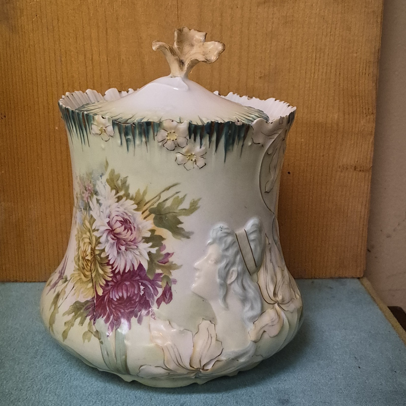 Antique RS Prussia Hidden Image Porcelain Biscuit Cracker Jar Art Nouveau