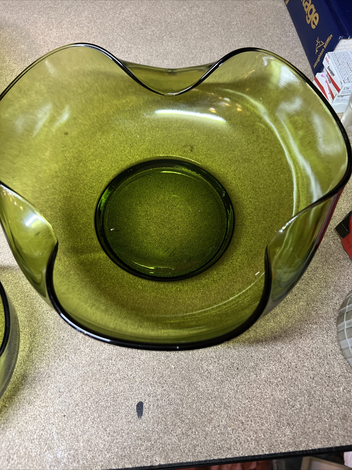 SET OF 3 Anchor Hocking Green Glass Pinched Sides Decorative Bowl NO CHIPS!