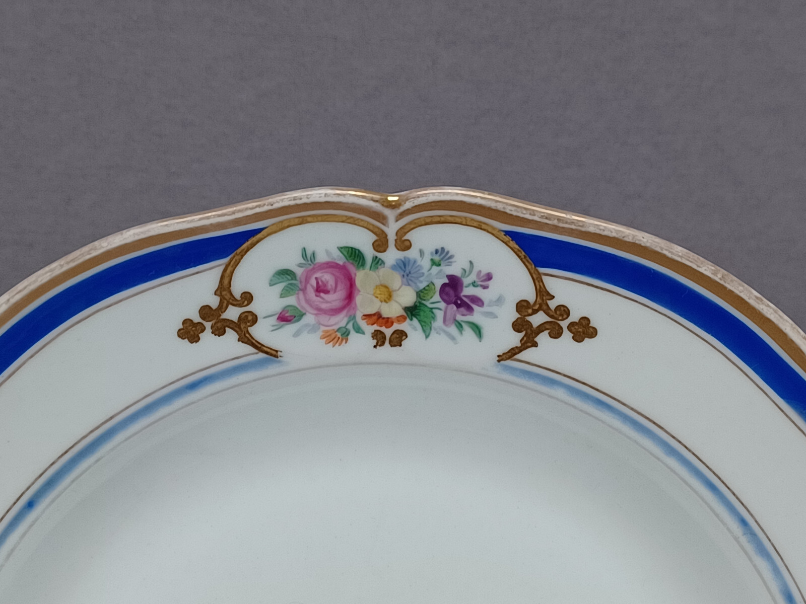 KPM Berlin Hand Painted Floral Cobalt & Gold Border 8 1/4 Inch Plate C. 1840s A