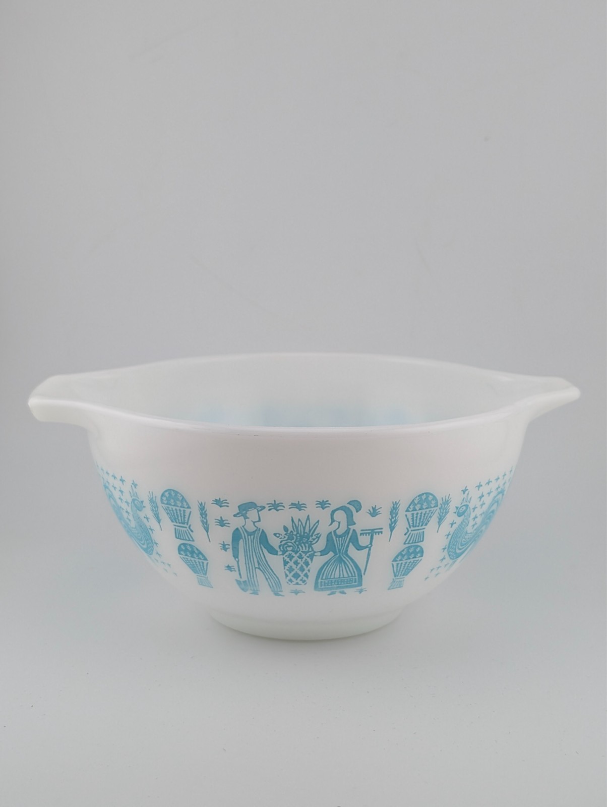 Vintage PYREX Amish Butterprint Turquoise Milk Glass Cinderella Bowl 441 1 1/2 P