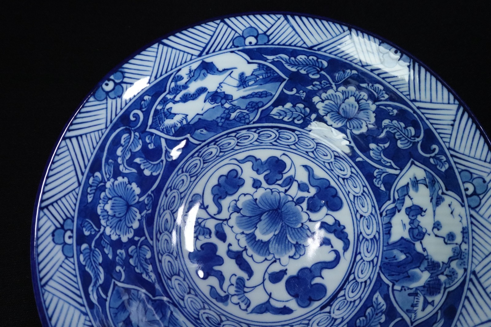 Mixed Lot 4 Blue Floral Yokohama Studio Japanese Rice Ramen Serving Bowls