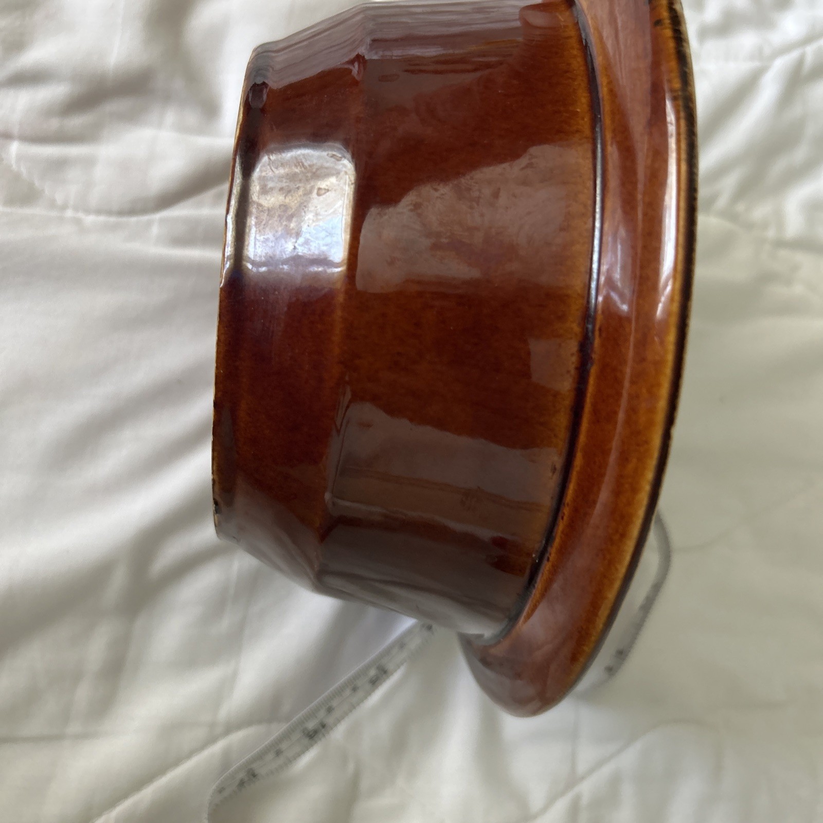 HULL USA Crestone Pottery Oven Proof Brown Drip Glaze 8 Inches Diameter. Vintage