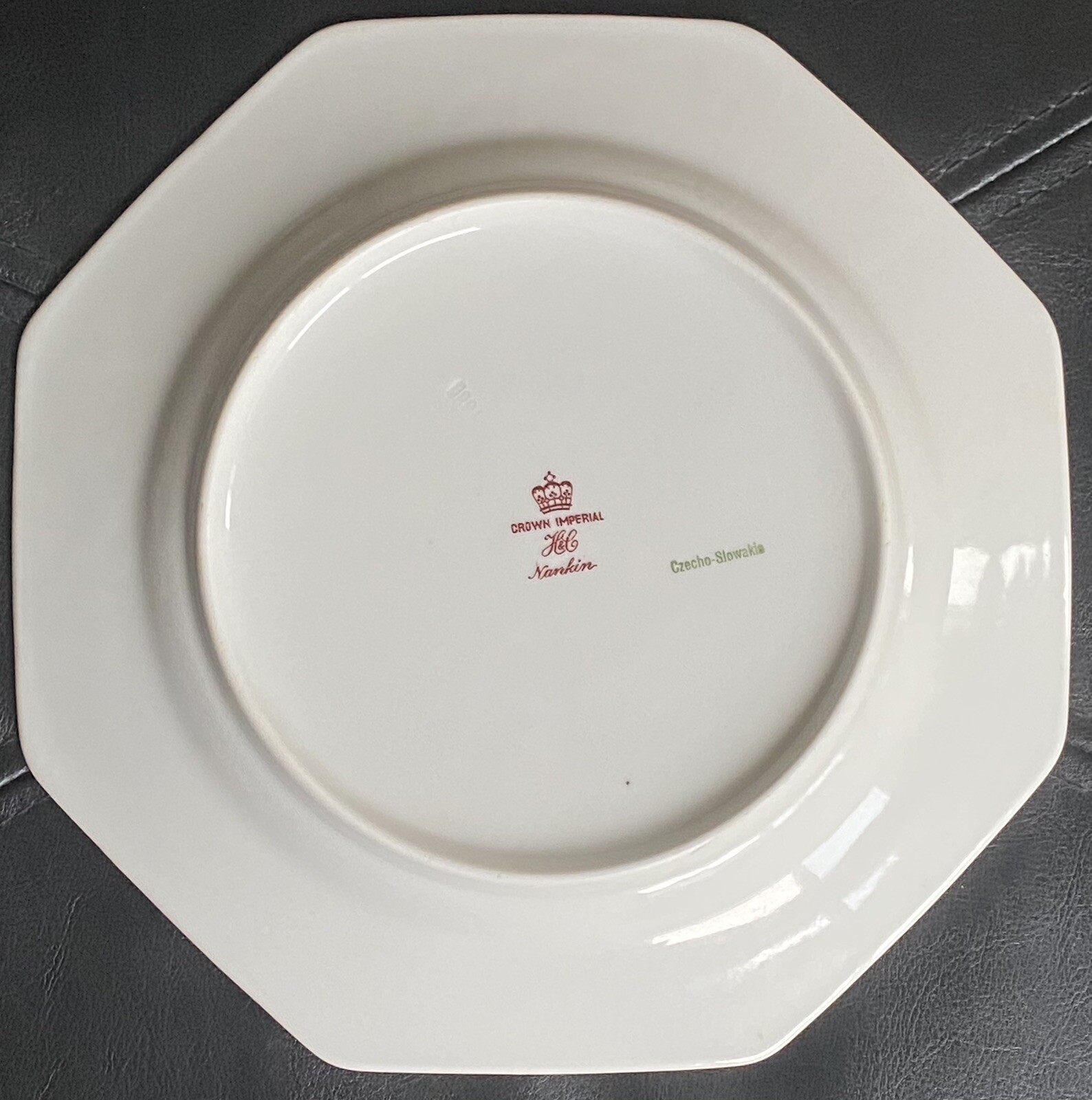 Crown Imperial “Nankin” 9-1/4” Dinner Plate – Czecho-Slowakia – Beautiful!
