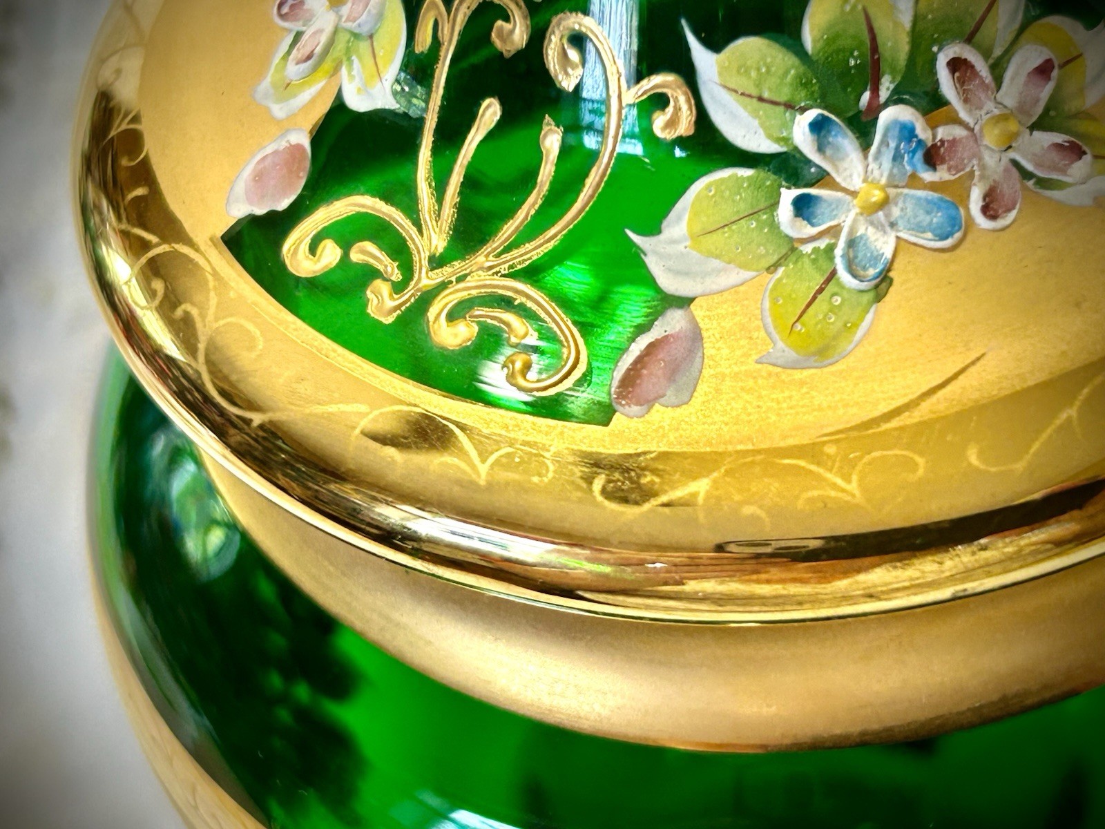 Vintage Seyei Victorian Glass Gold Trim Pedestal Bowl with Lid Made In Japan