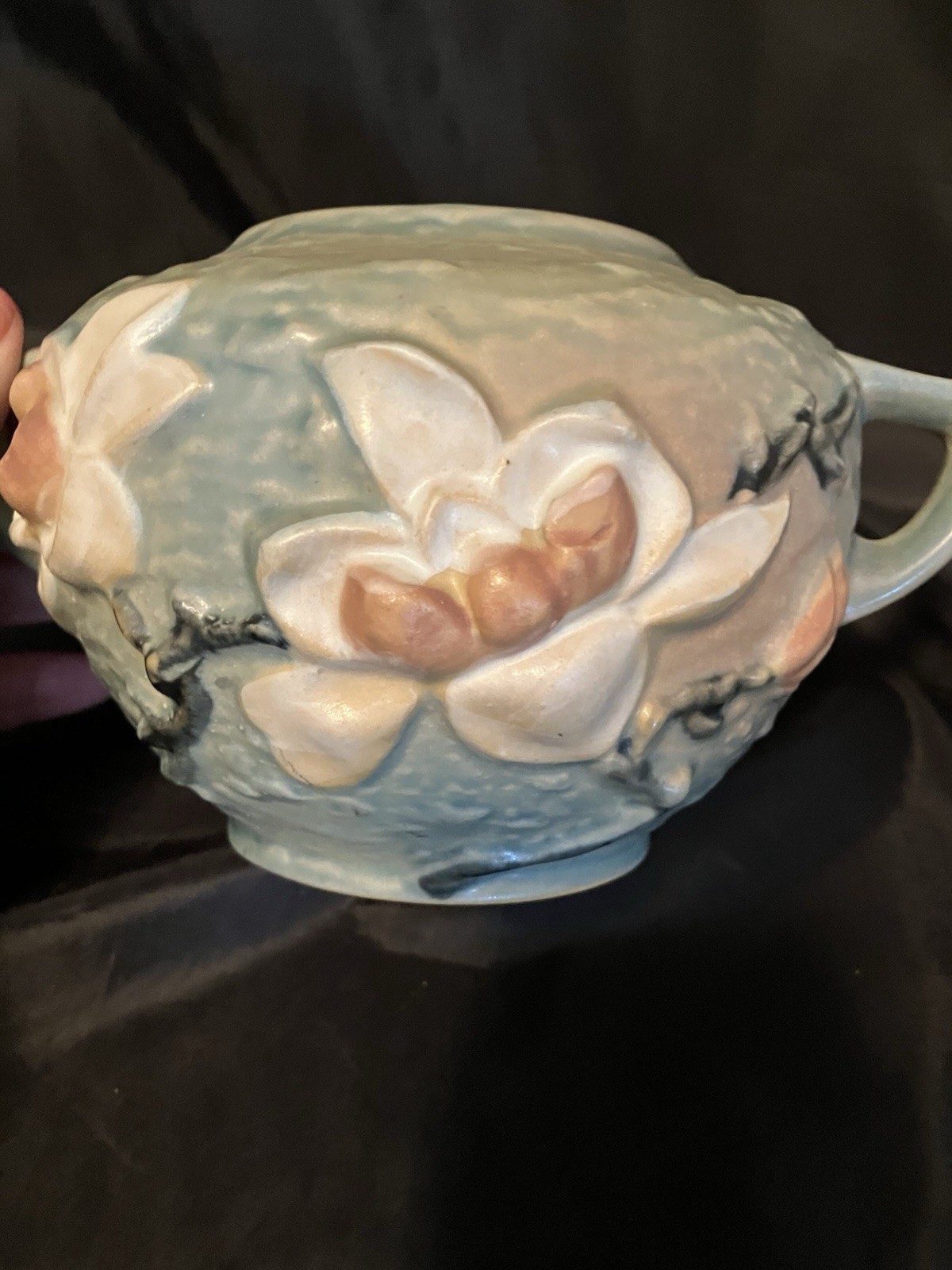Vintage ROSEVILLE MAGNOLIA BLUE #446-4 ART POTTERY DOUBLE HANDLE BOWL 1943