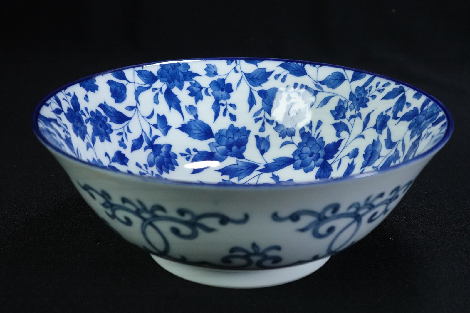 Mixed Lot 4 Blue Floral Yokohama Studio Japanese Rice Ramen Serving Bowls