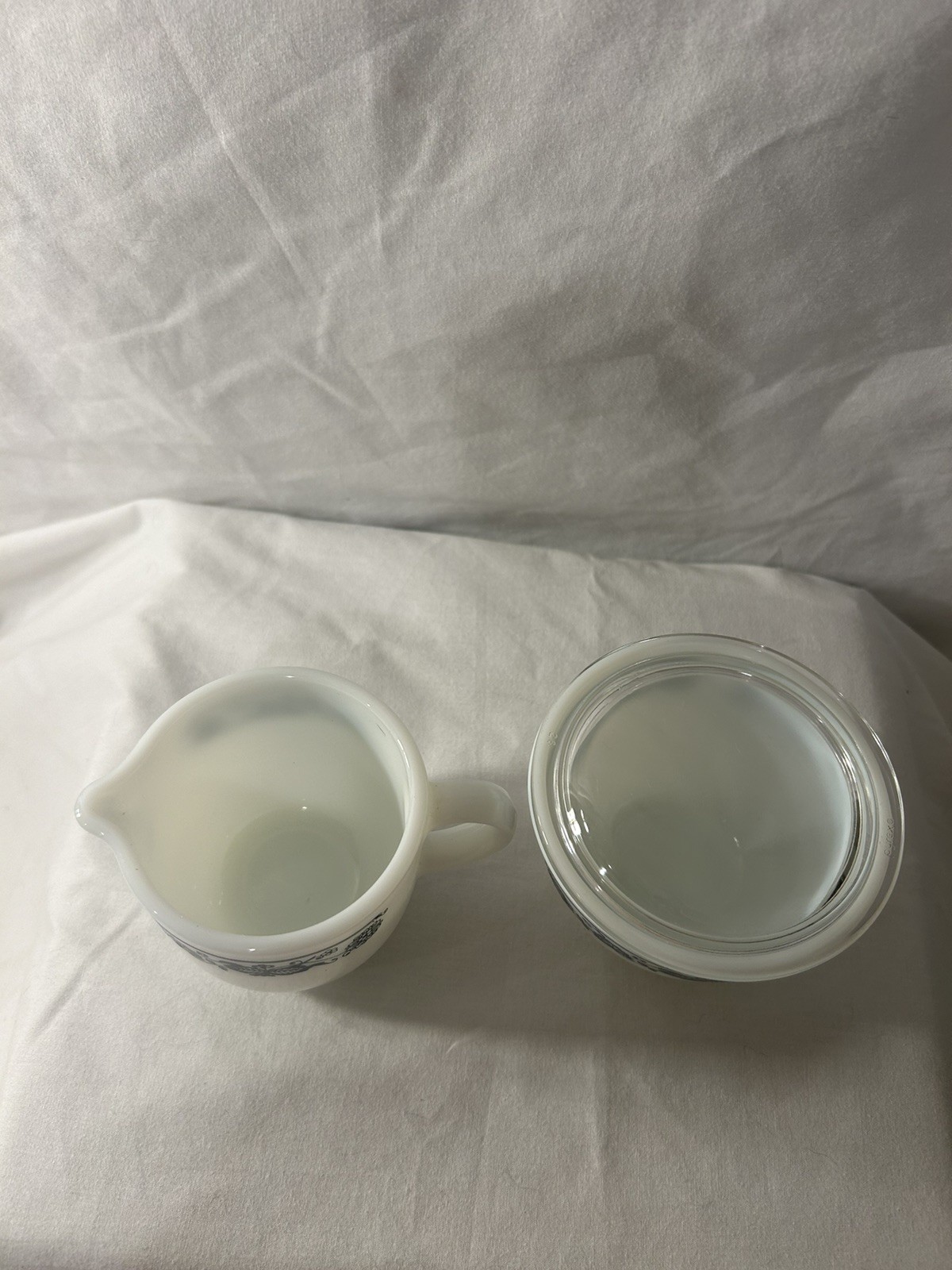 Vintage Corning Pyrex Glass Sugar Bowl with Lid and Creamer Blue Onion