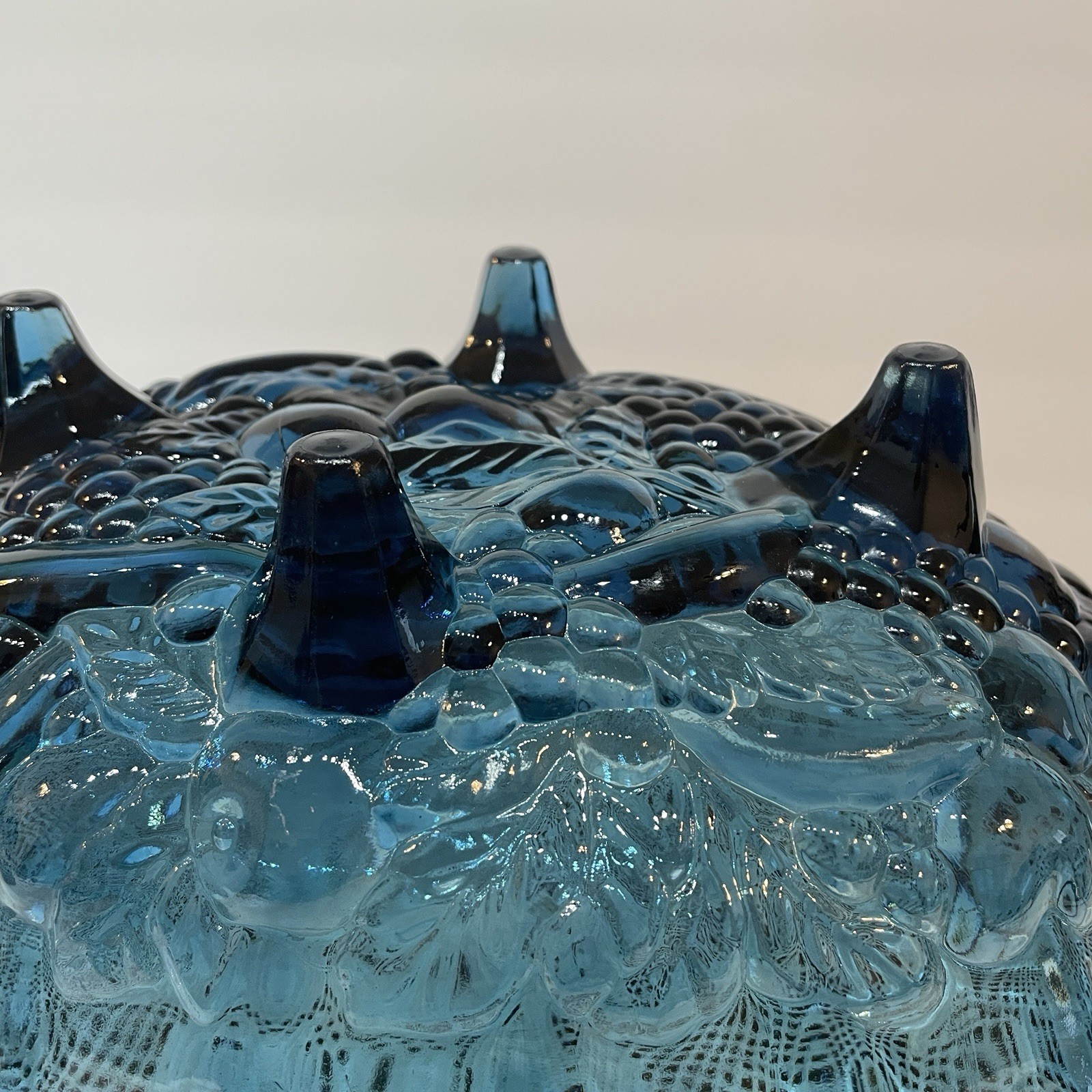 Vintage Indiana Glass Blue Garland Fruit Bowl Footed Oval 12inches Harvest Grape