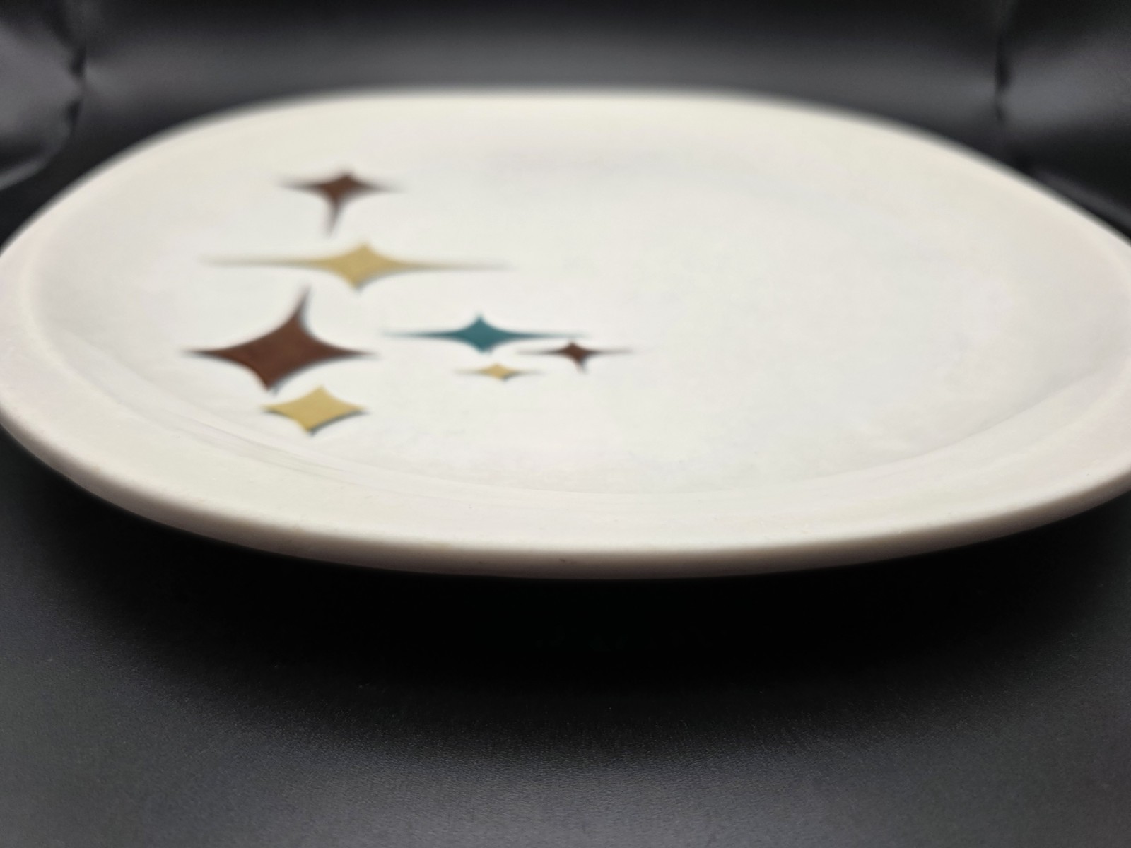 SYRACUSE JUBILEE TRENDS STARS 10 1/4″ DINNER PLATE Starburst Atomic Mid Century