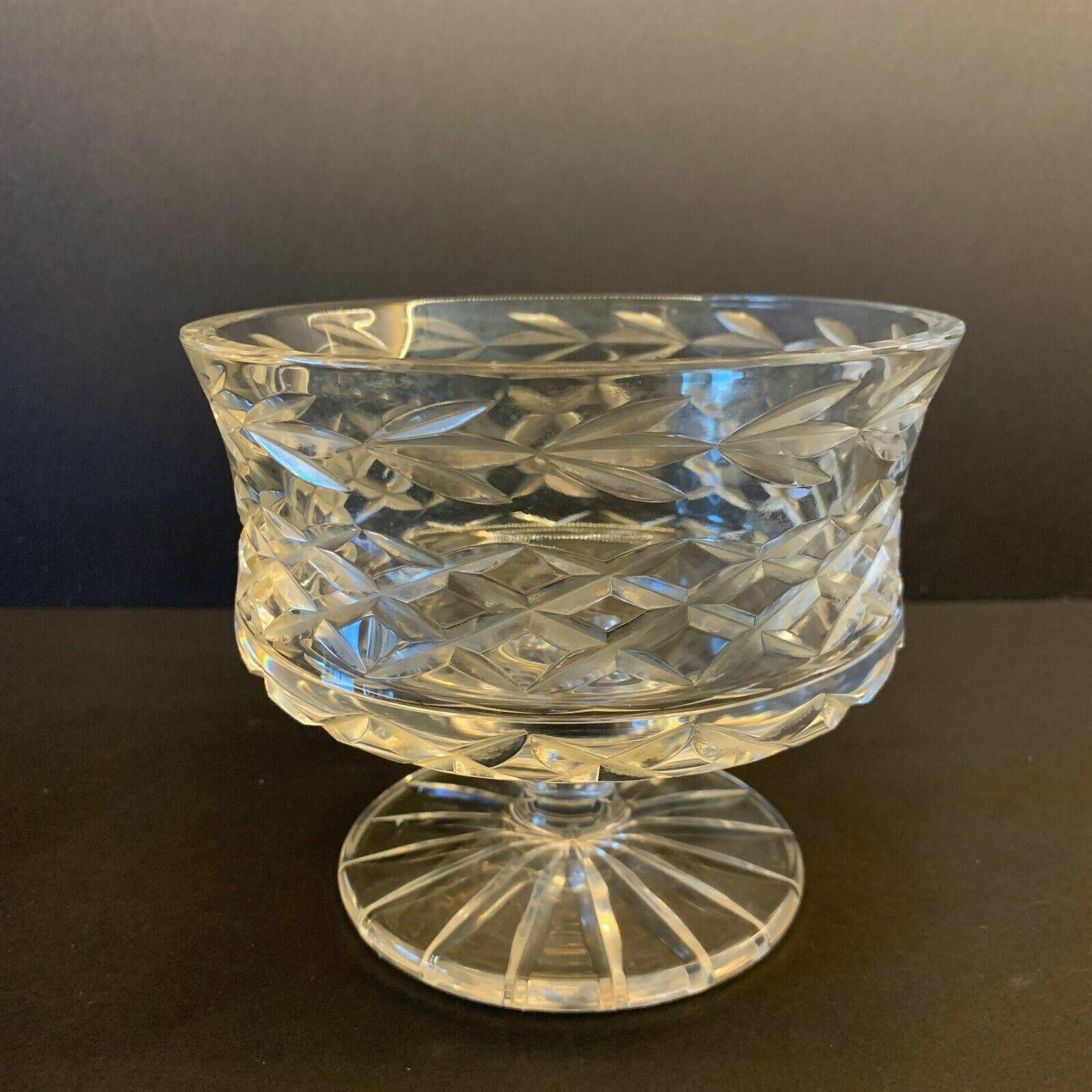 Vintage Tyrone Crystal FOOTED PEDESTAL CANDY DISH Bowl Ireland Signed
