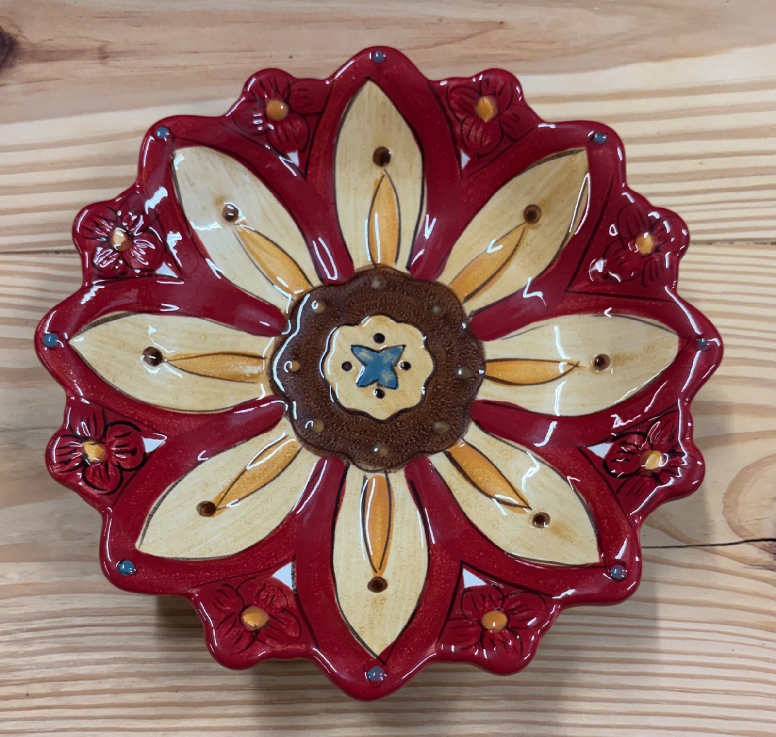 Pier 1 Imports Set Of 6 Carynthum Pattern Hand Painted Salad Plates 8″ Retired
