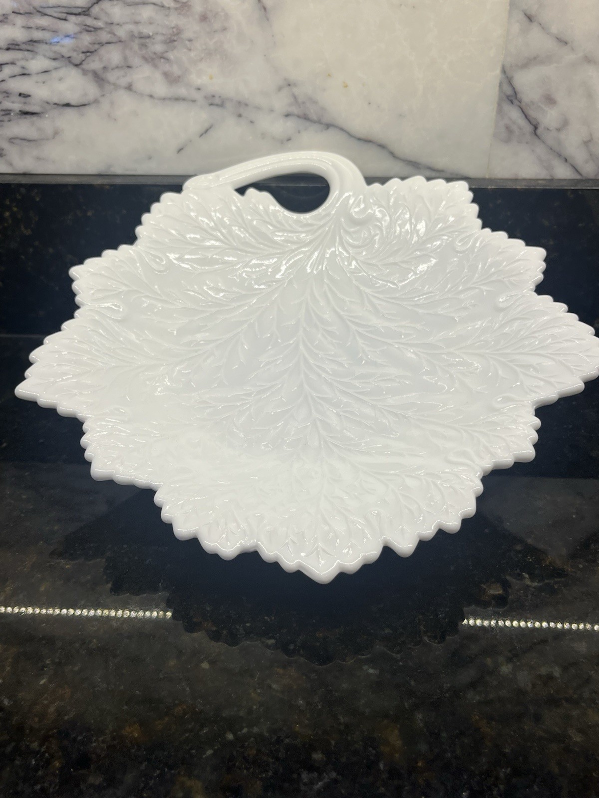 Fenton Embossed Milk Glass Leaf Dish 624 Vintage
