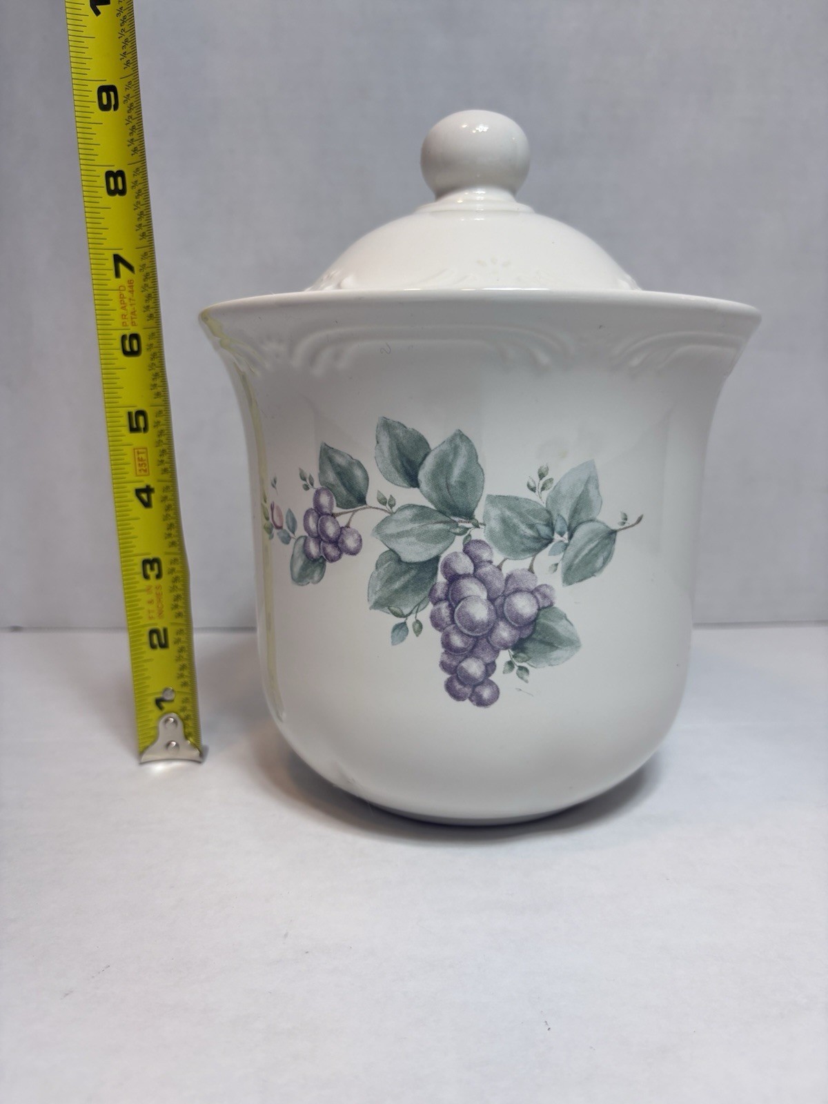 Pfaltzgraff Grapevine Canister Set Of 3 And Creamer & Sugar Bowl Vintage