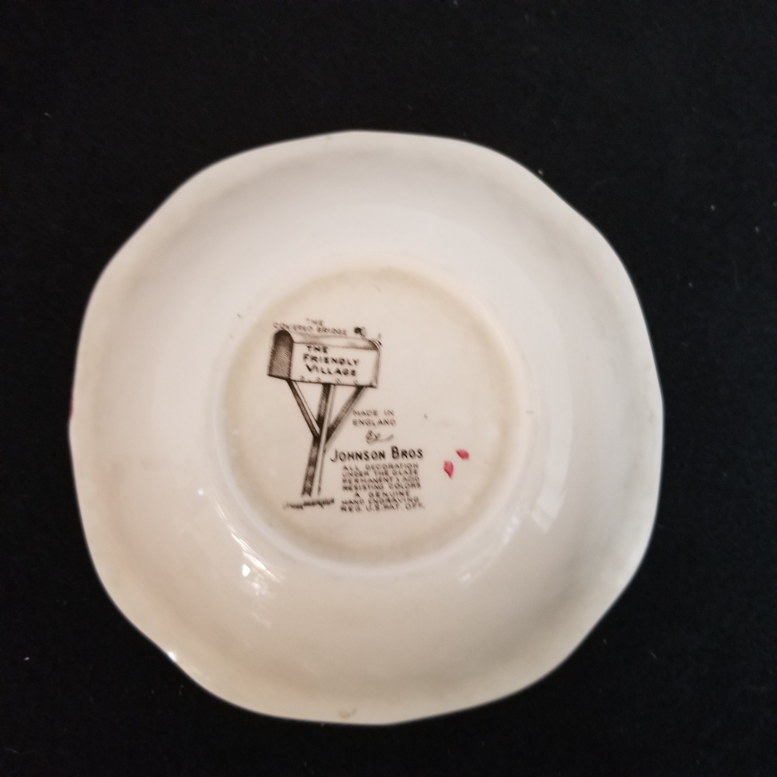 Six 6 1/4″ Johnson Bros Friendly Village Covered Bridge Cereal Fruit Bowls