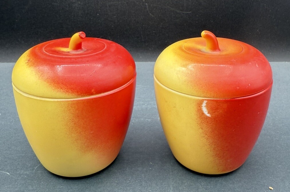 2 Vtg 30s 40s Hazel Atlas Apple Jelly Jars Lid Yellow Red Milk Glass SEE PICTURE