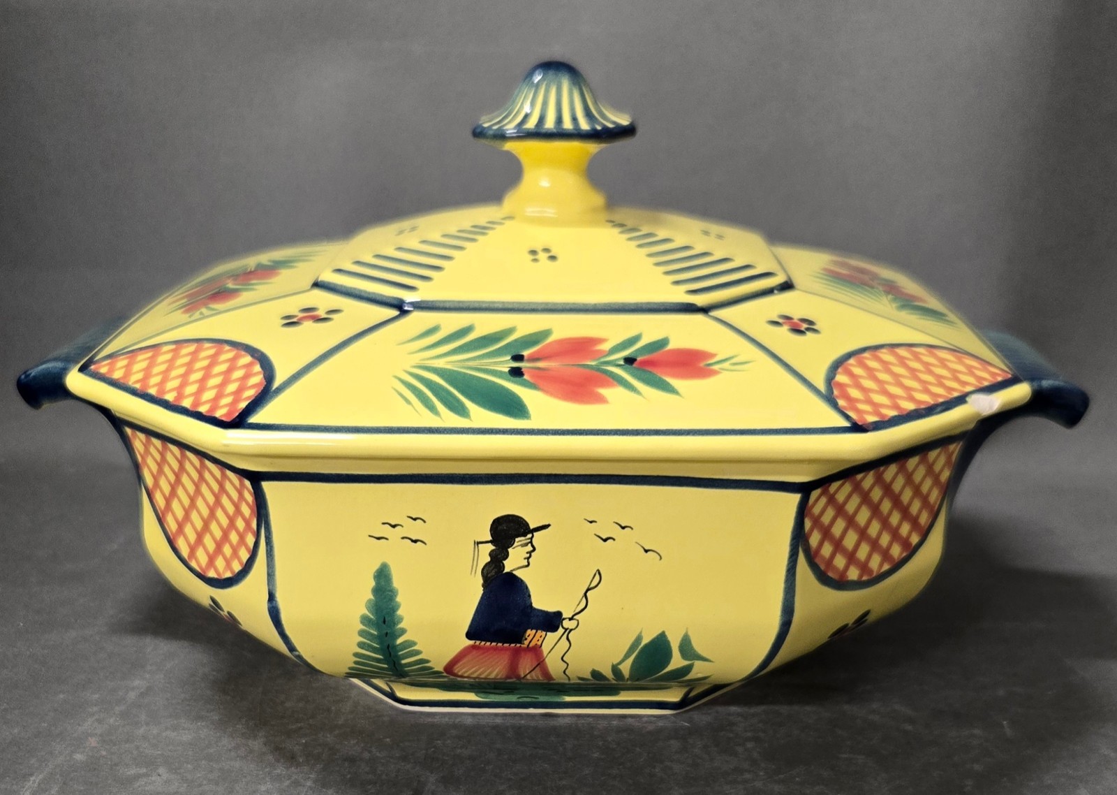 Henriot Quimper Breton Covered Octagon Casserole Dish Yellow France Large
