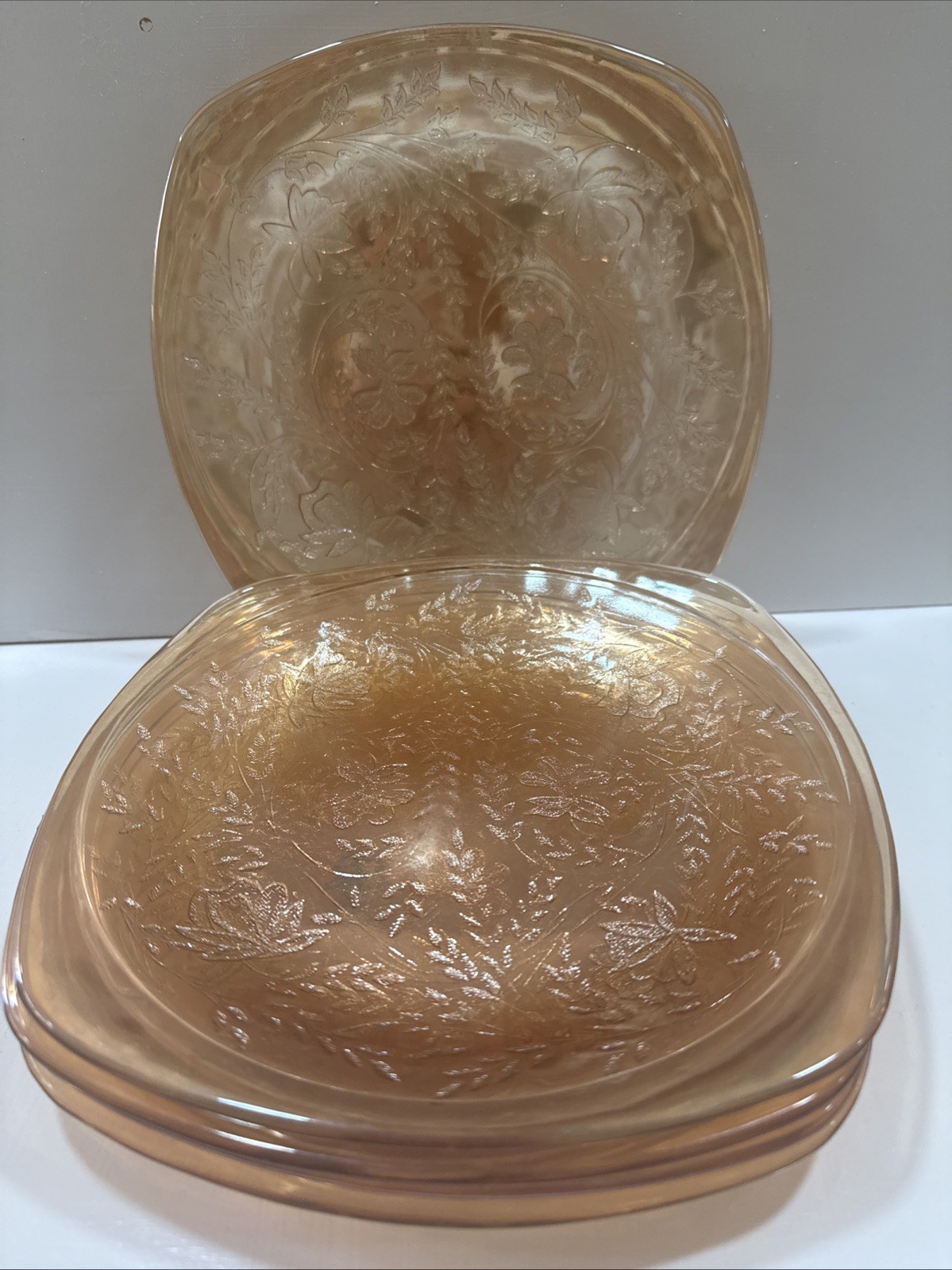 Jeannette Glass Floragold “Louisa” Iridescent Dessert Plates /bowl MCM Marigold