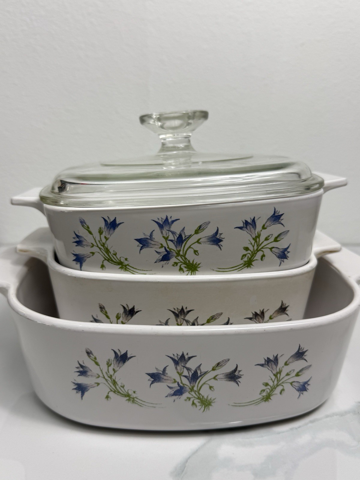 Set Of 3 Vintage Corning Ware Blue Dusk Casserole Dishes with 2 Glass Pyrex Lids