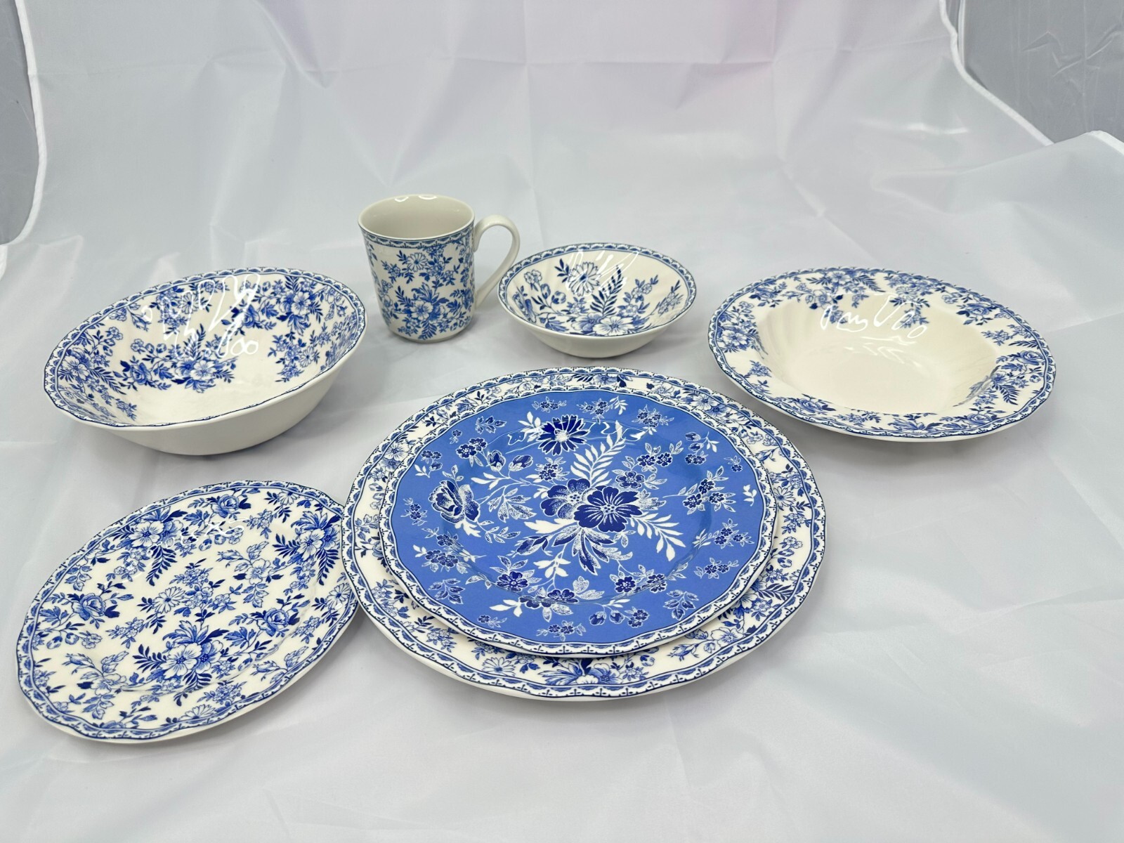 Johnson Brothers- Devon Cottage Plate, Bowl, Mug, tea cup & Saucer, Tea Sets