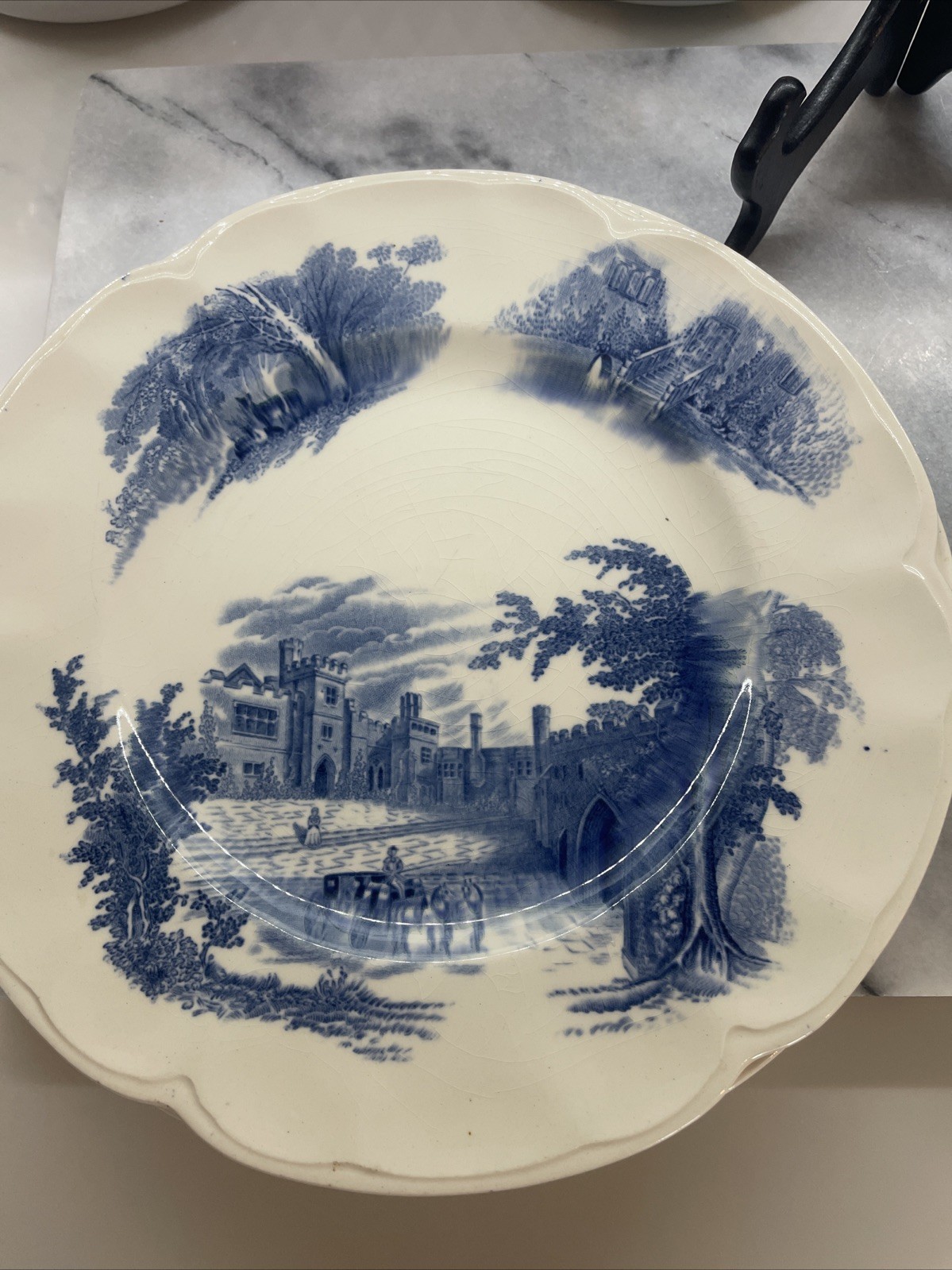 Vintage 1960s-1970s Hadden Hall Plates 3-9” And 3-10” Set Of 6.