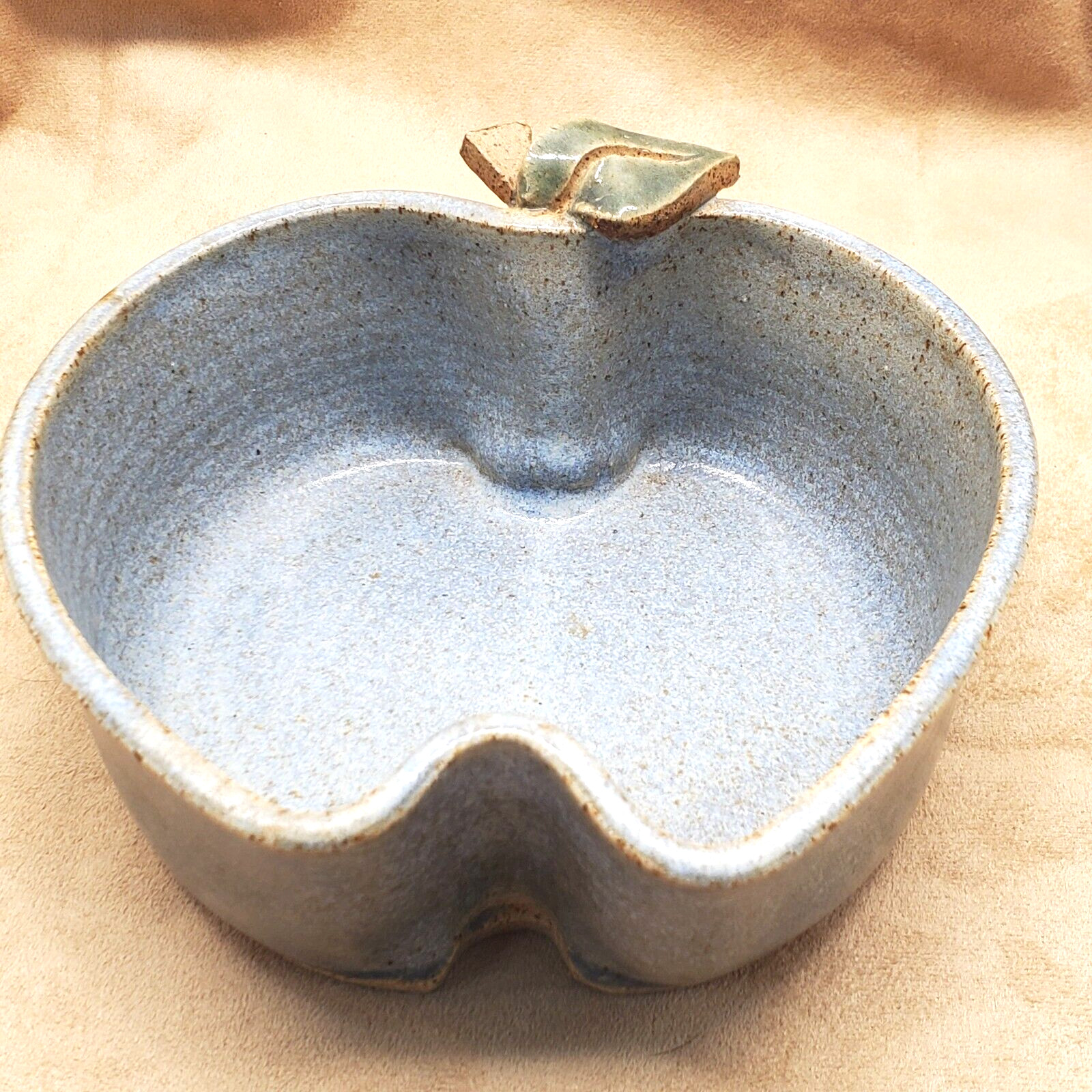 Stoneware Apple Dish 7 in Wide Signed Gray Blue Tan Speckled 1 lb, 2 oz