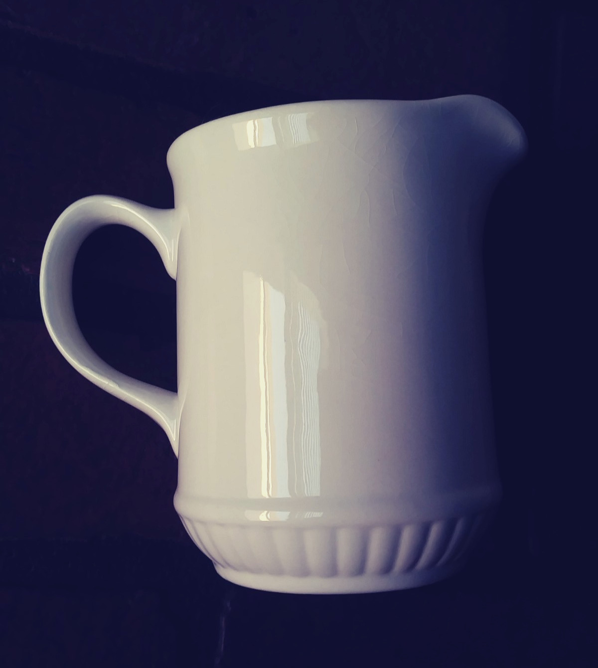 Vintage Creamer Leeds by Alfred Meakin white milky ceramic ribbed base 4.25″ GUC