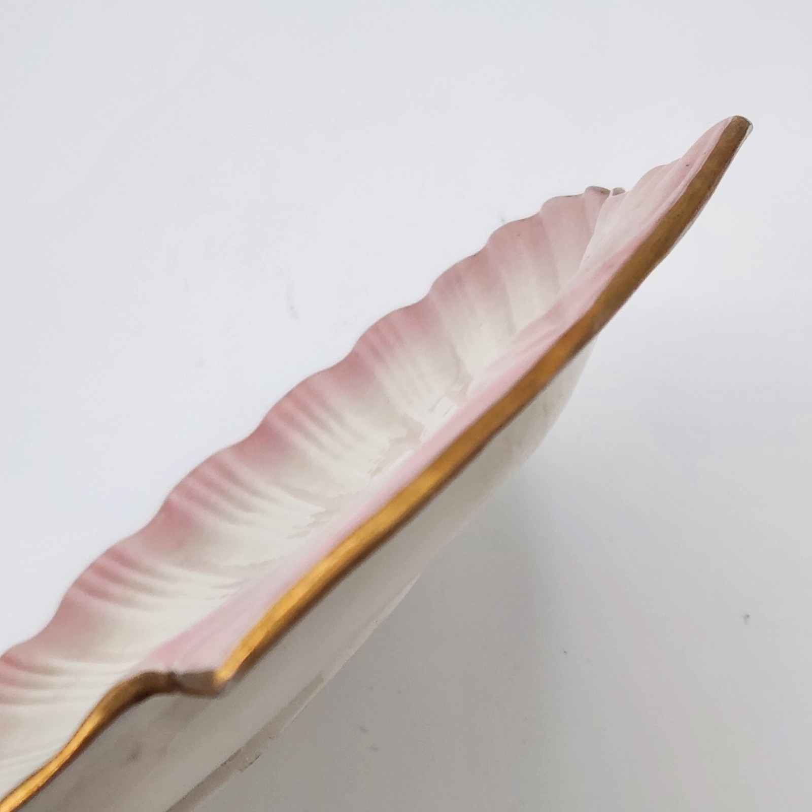 Antique Belleek 8.25″ Tridacna Shell Plate Pink Luster & Gold ,2nd Black Mark