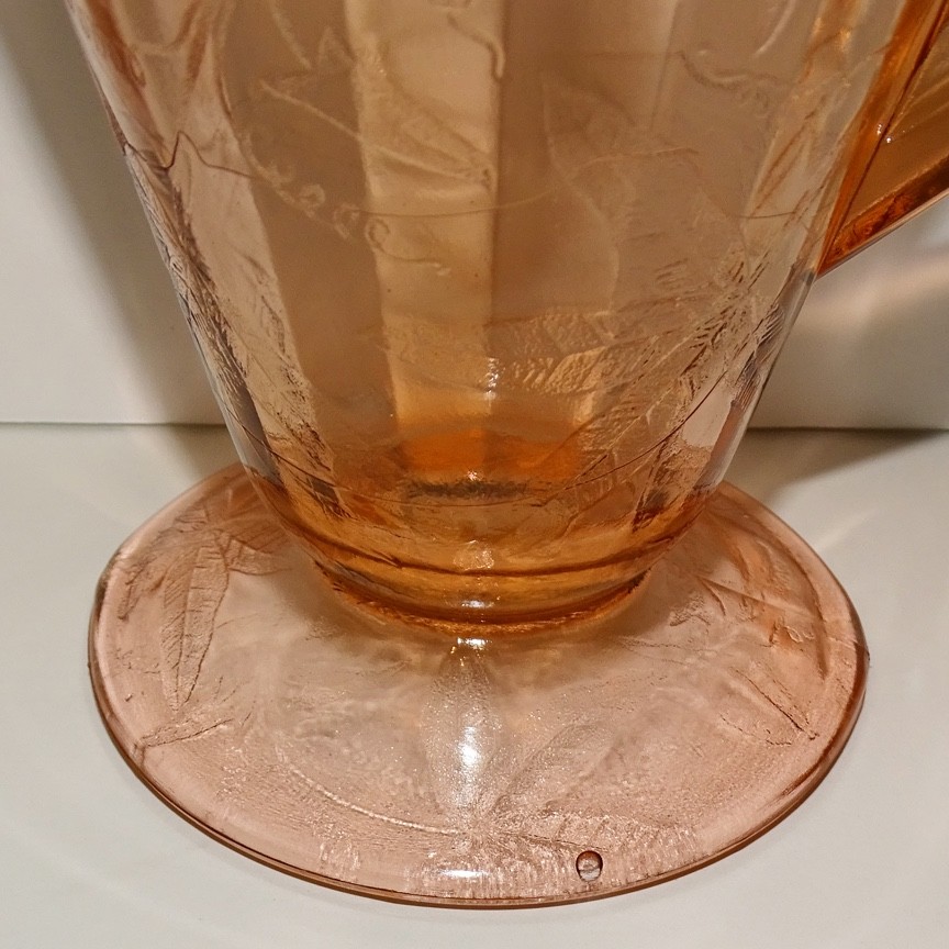 1931 Jeannette 7.75in Poinsettia Pink Depression Glass Footed Cone Pitcher 32oz