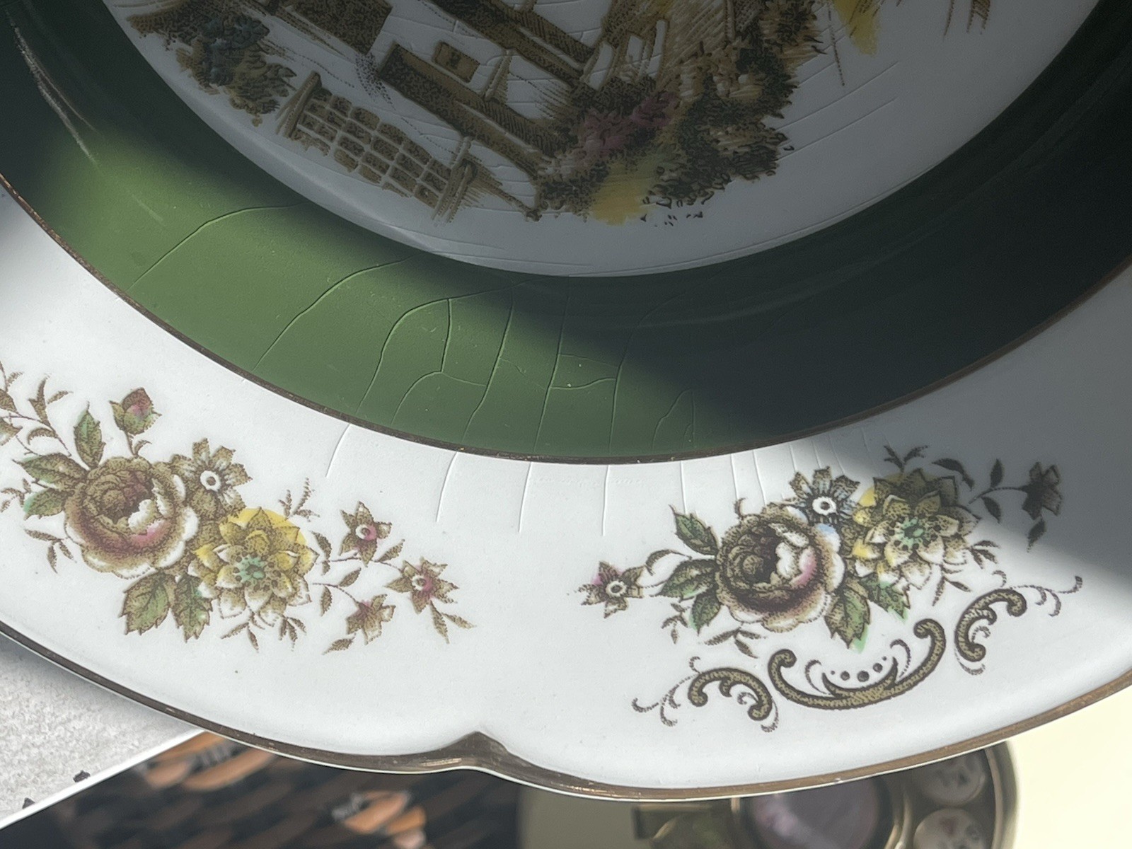 Vintage Ascot Wood & Sons English Village Wall Plates Green Rim Set of 2