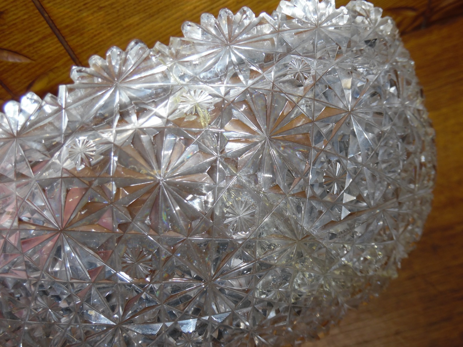 DAMAGED Antique American Brilliant Cut Glass Large Covered Dish – 9.5″ Diameter