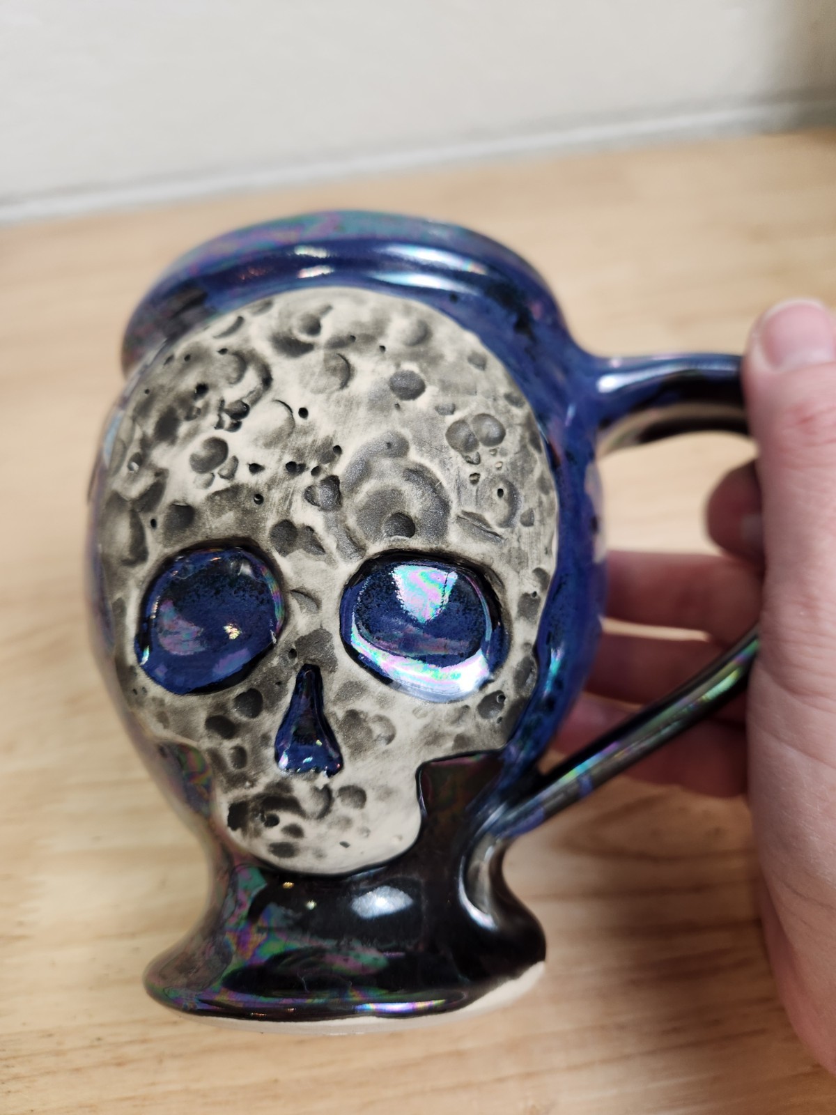 Scrimshaw Pottery Gaboury Ceramic Mug Metallic Glossy UFO Alien Skull Moon