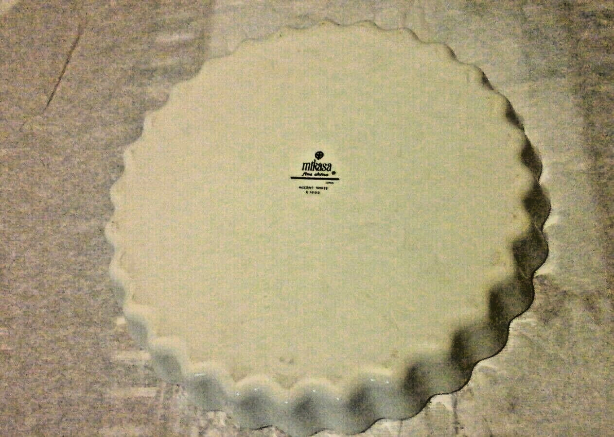 VINTAGE MIKASA FINE CHINA FLAN DISH, JAPAN, ACCENT WHITE,K-1000,SEE PICTURE’S