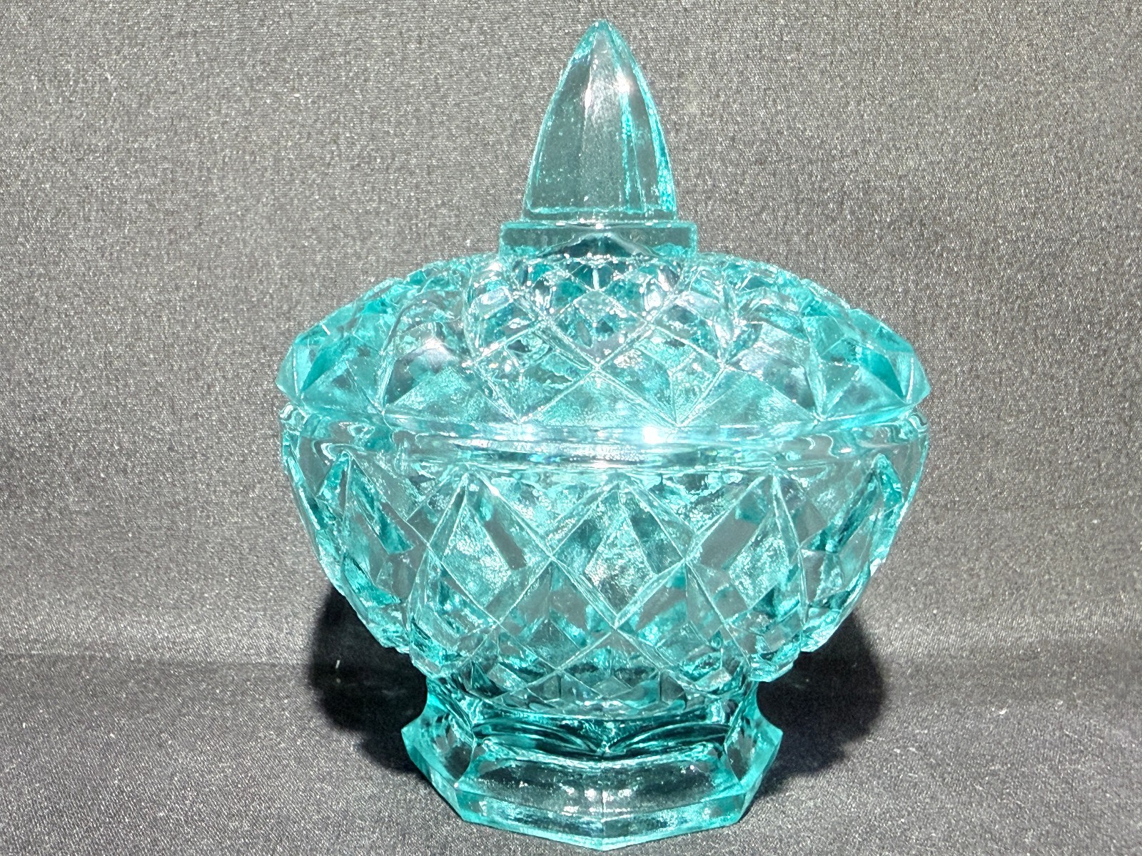 Teal Green Vaseline Uranium glass covered candy dish coffee sugar jar bowl pink