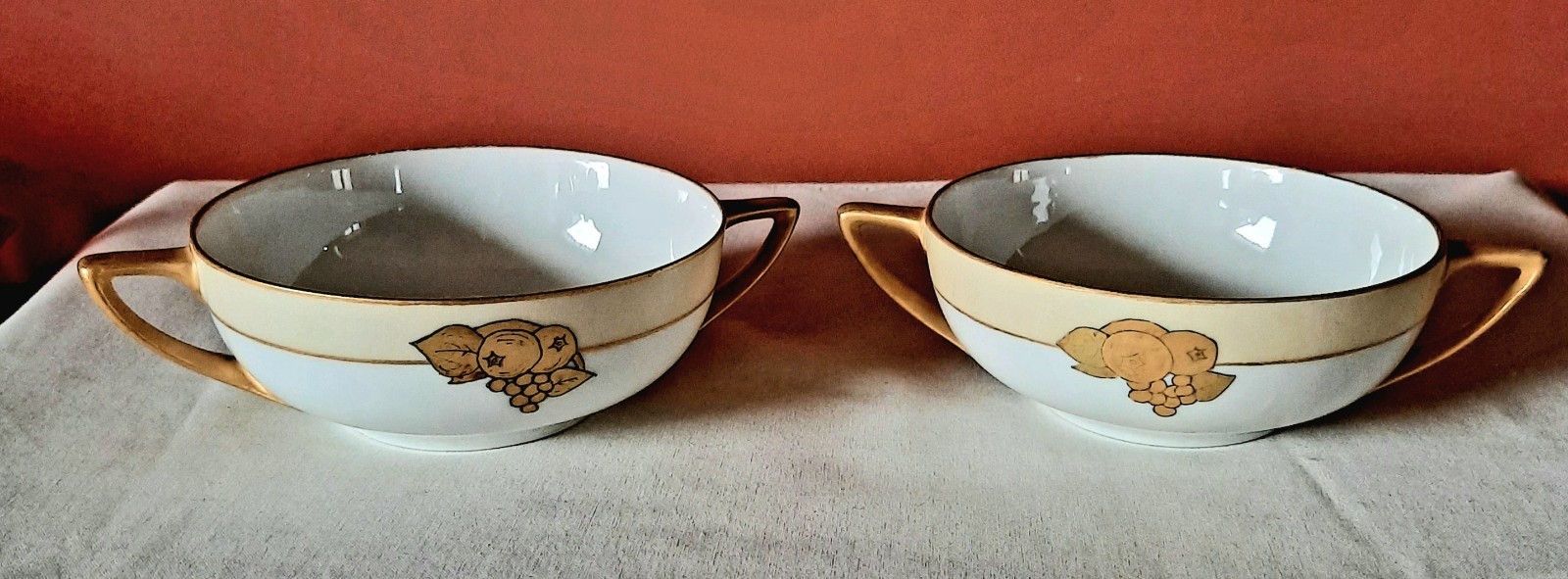 Rosenthal Porcelain Soup Bowls Fruit and Leaves Bavaria Set of 2 Round 5.5″