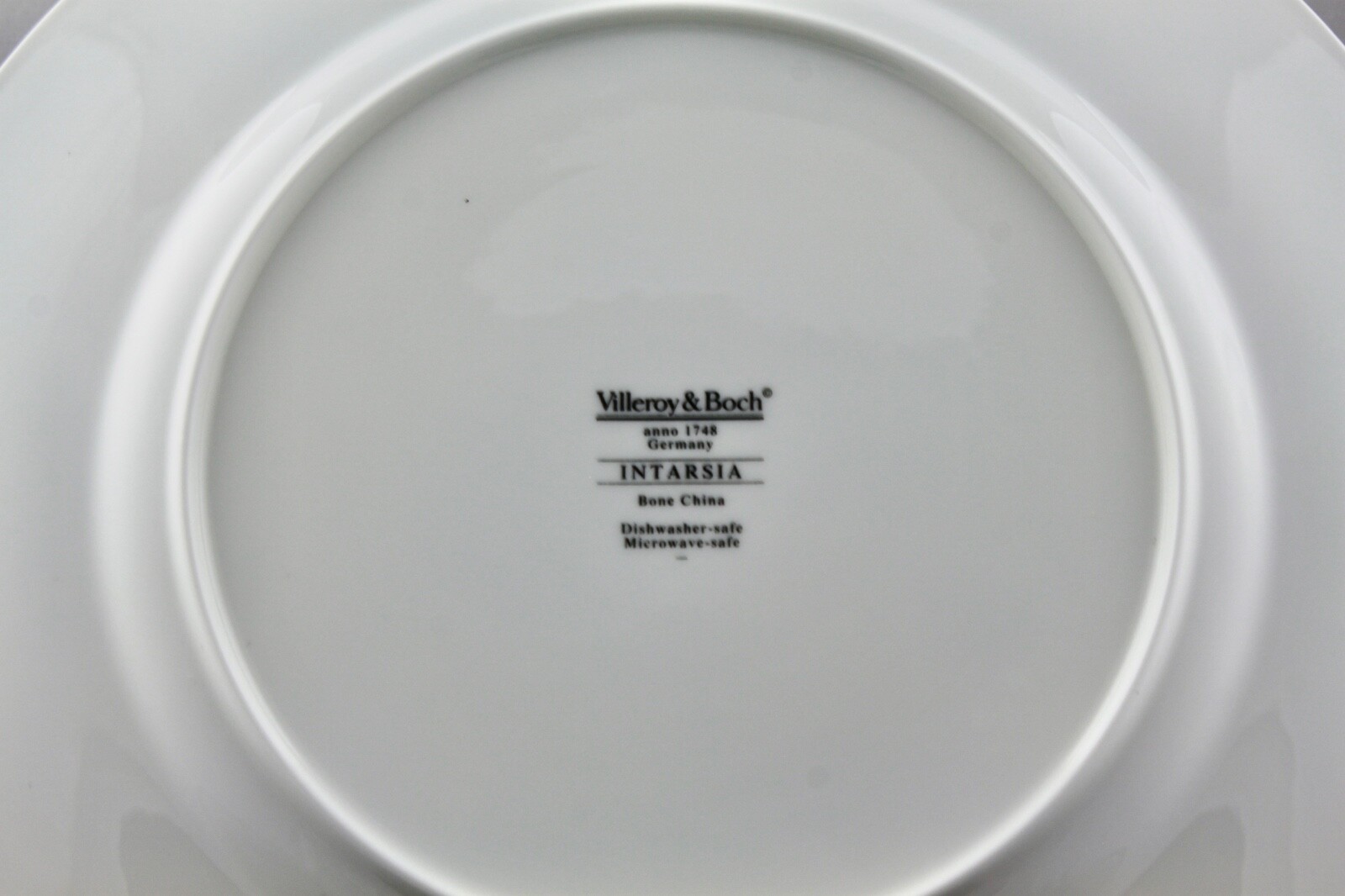 VILLEROY & BOCH INTARSIA BONE CHINA 12″ LARGE ROUND CHARGER PLATTER – MINT