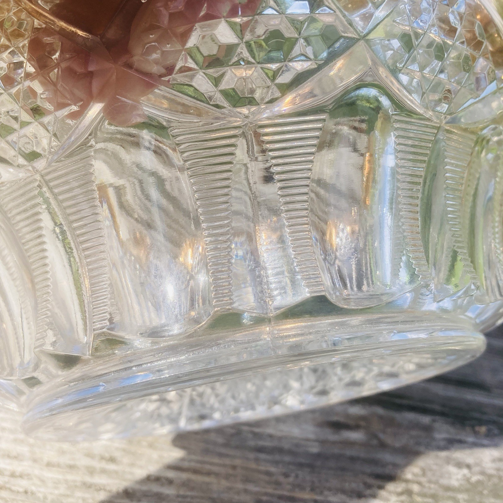 EAPG – Tarentum Glass Co. “Ladders & Diamonds” 9.5” Bowl Ruffled Gold Rim 1903