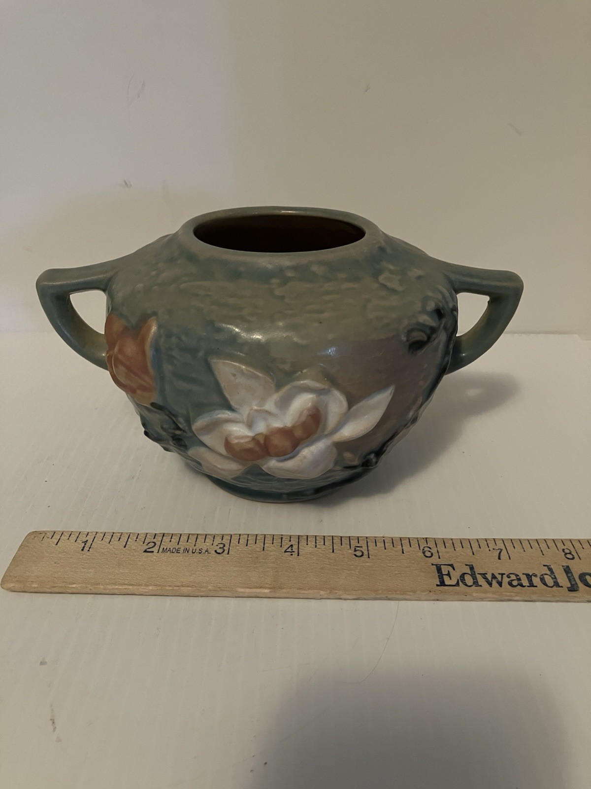Vintage ROSEVILLE MAGNOLIA BLUE #446-4 ART POTTERY DOUBLE HANDLE BOWL 1943