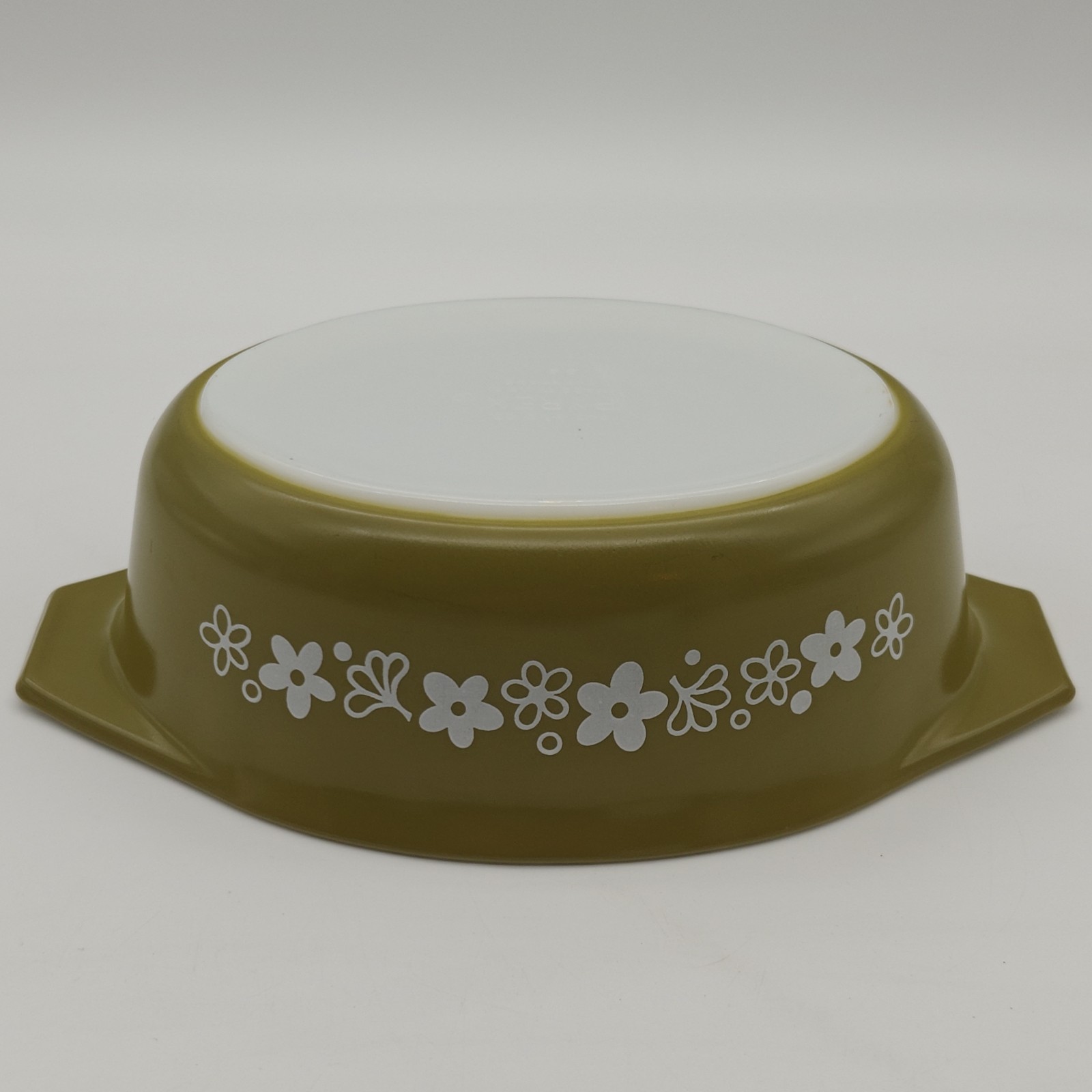 PYREX 70’s Crazy Daisy Spring Blossom 1 1/2Qt Oval Casserole Dish 043 Shiny Nice